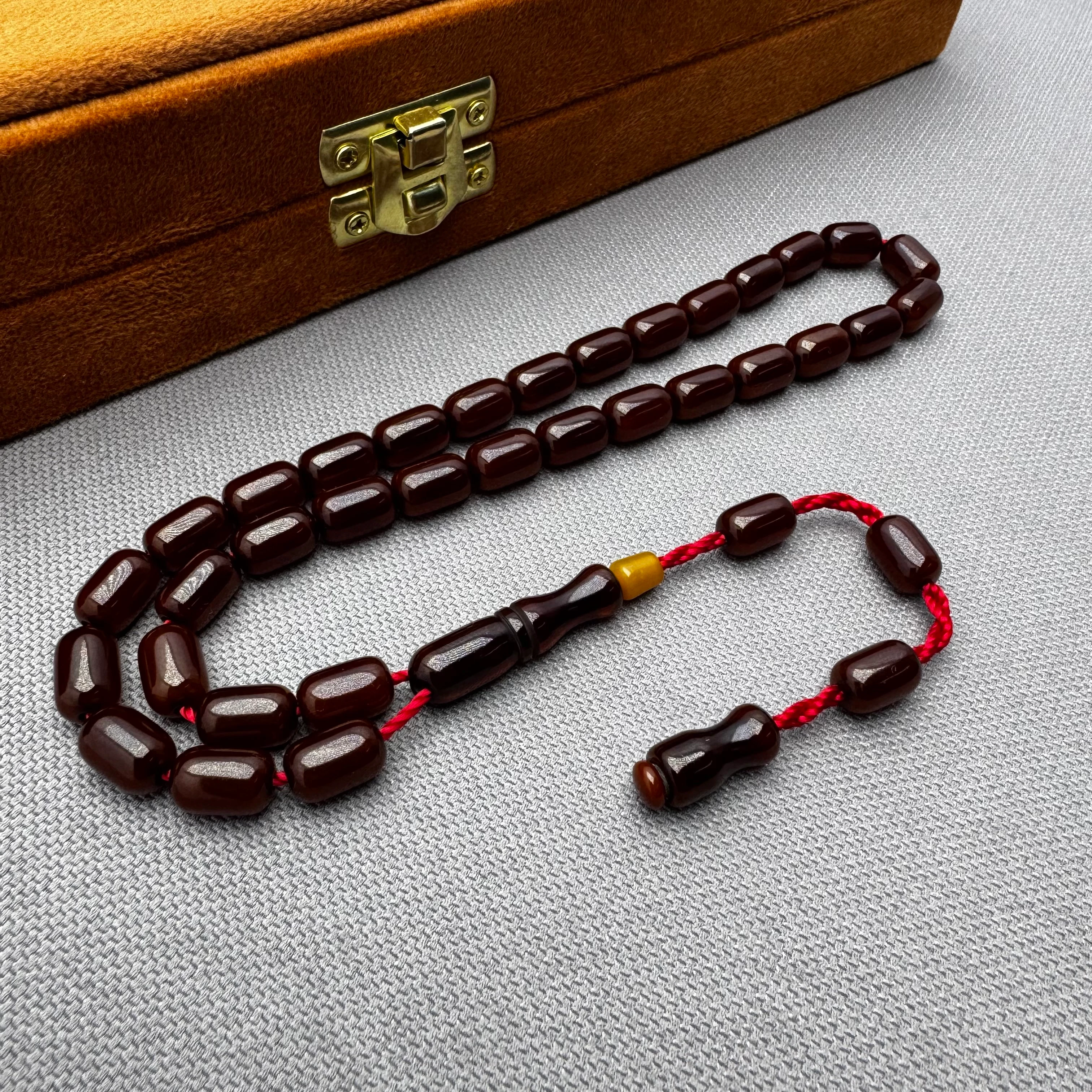 Kahverengi Buğulu Dik Damarlı Sıkma Kehribar Tespih