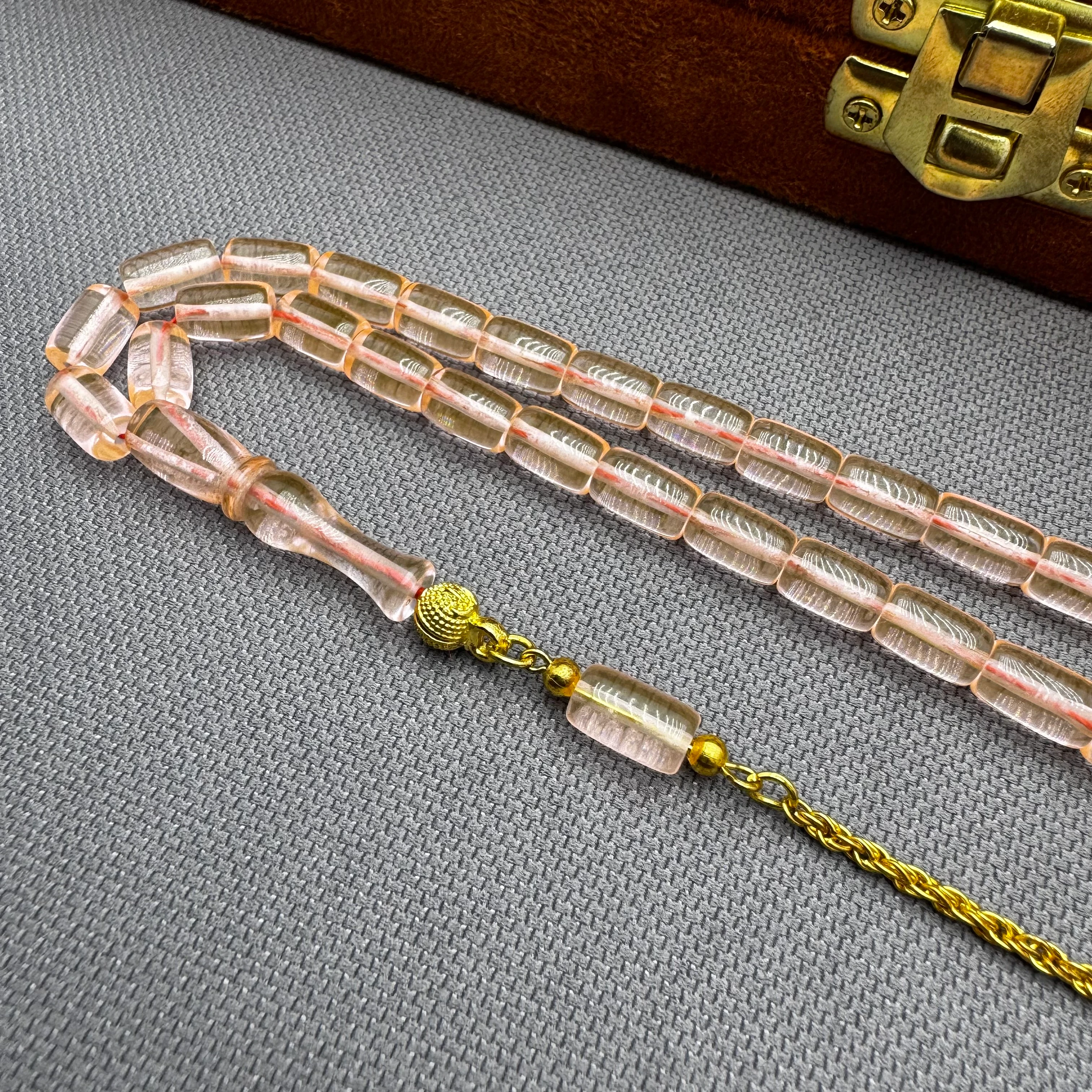 Nazar Boncuğu Detaylı Pirinç Püsküllü Bilek Boy Kapsül Kesim Açık Yavru Ağzı Uçak Camı Tespih