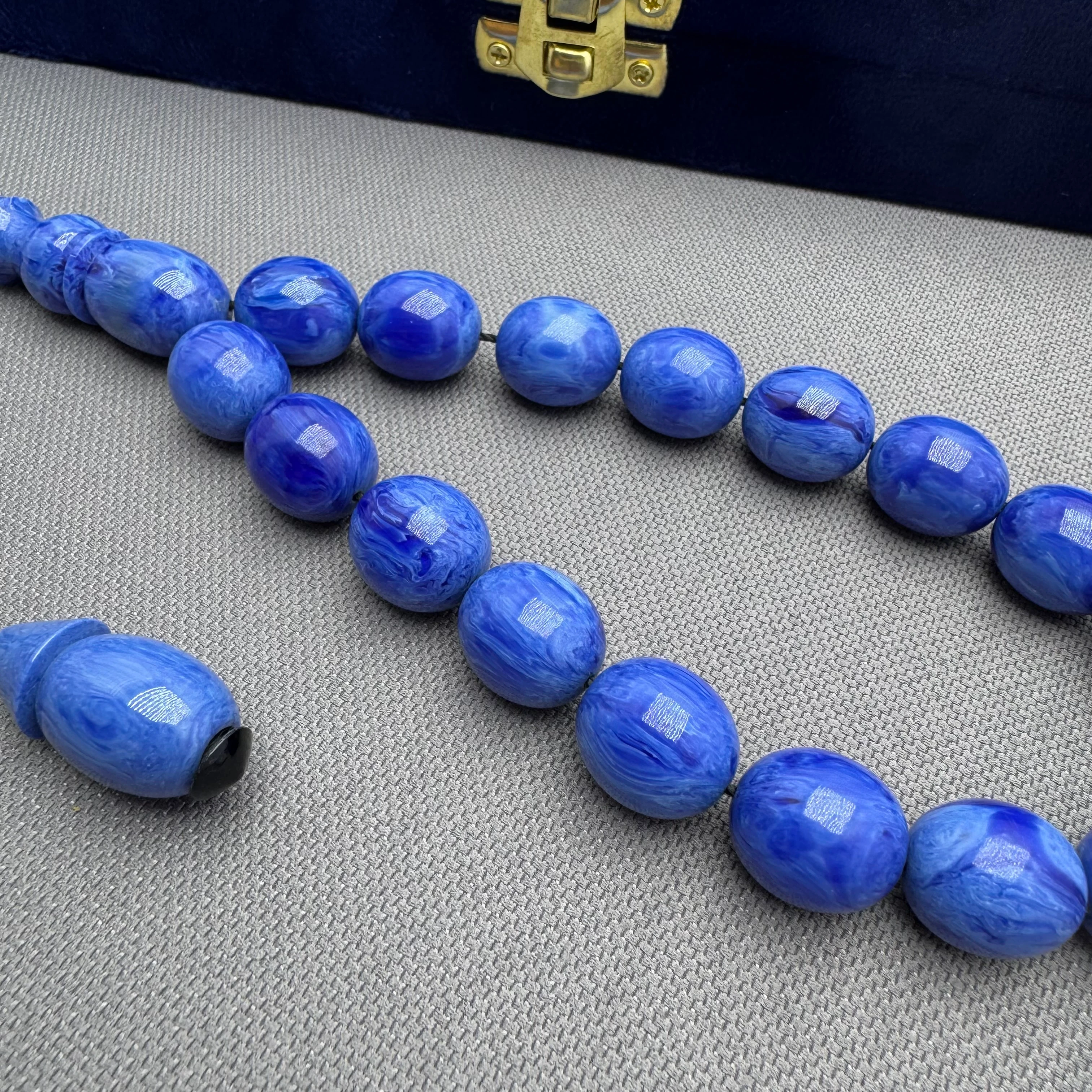 Sistemli Yoğun Hare Desenli Saks Mavisi Efe Maskot Tespih