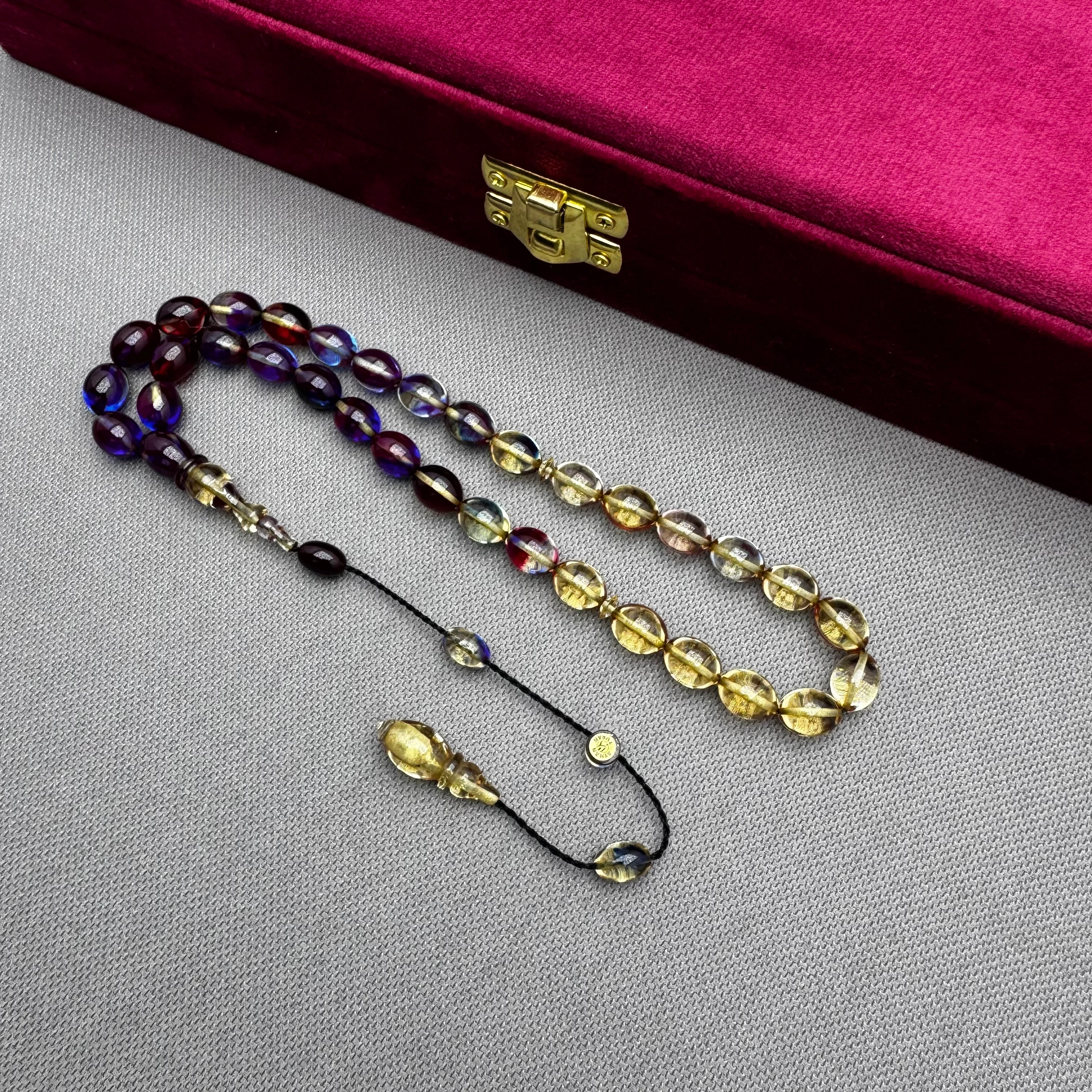 Ayhan TURAN Usta İşçilikli Renk Süzmesi Beyzi Kesim Sıkma Kehribar Tespih