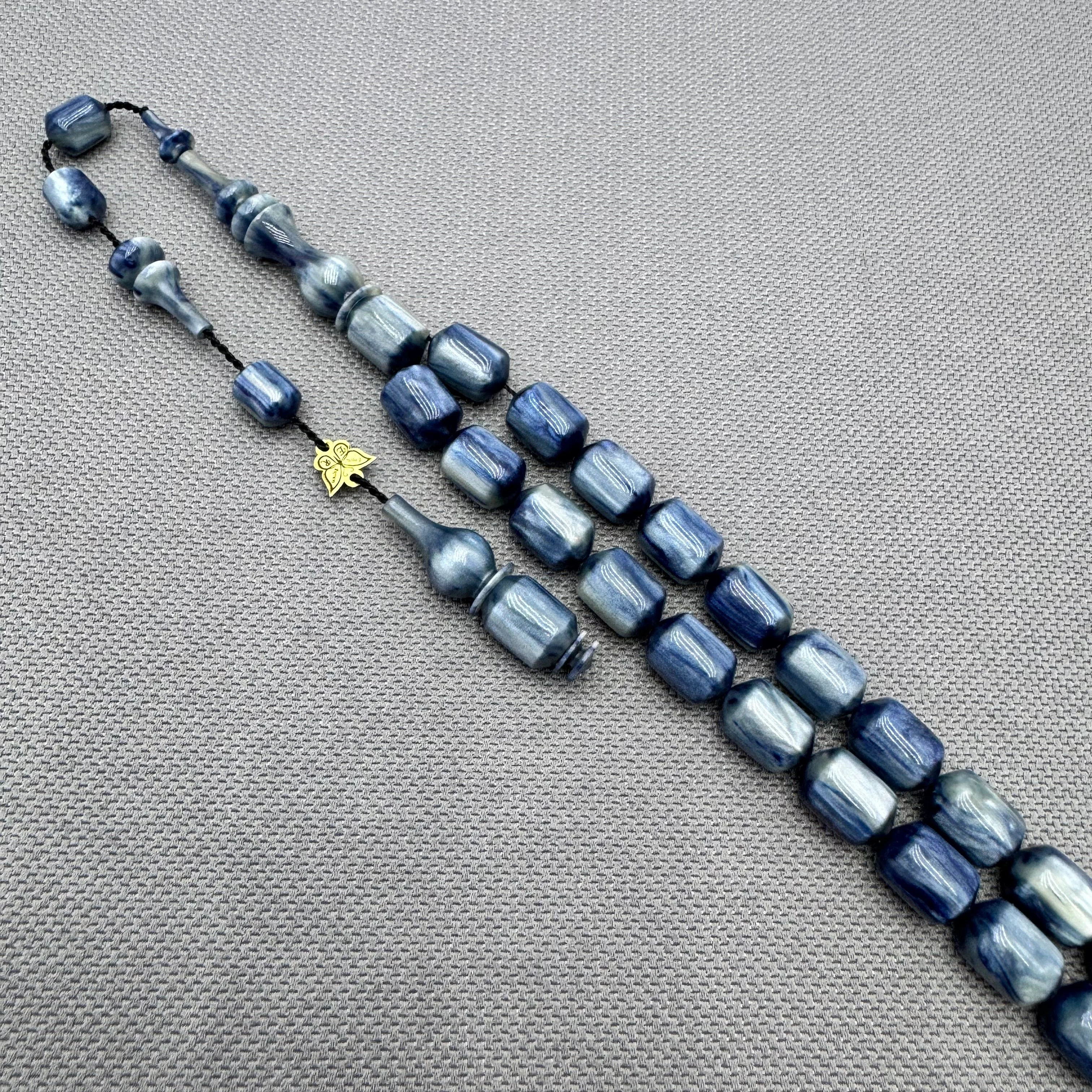 Emine REŞVANİ Usta İşçilikli Yoğun Hareli Simli  Mavi Sıkma Kehribar Tespih