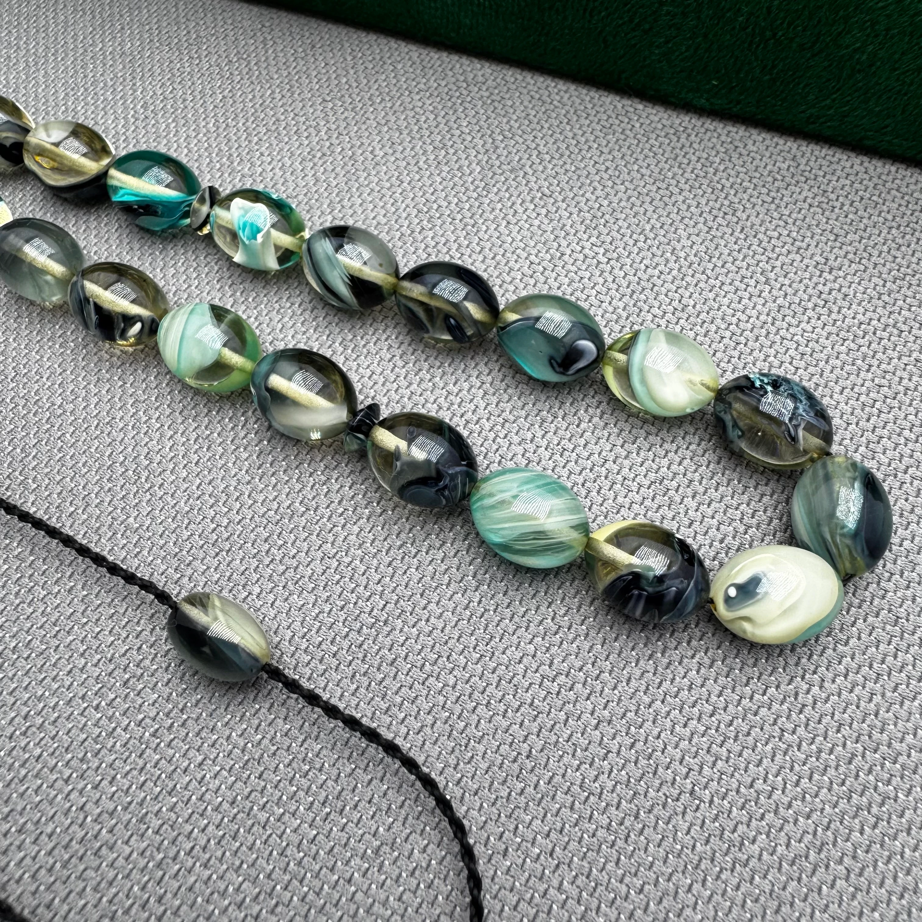 Ayhan TURAN Usta İşçilikli Özel Döküm Renk Süzmesi Sıkma Kehribar Tespih