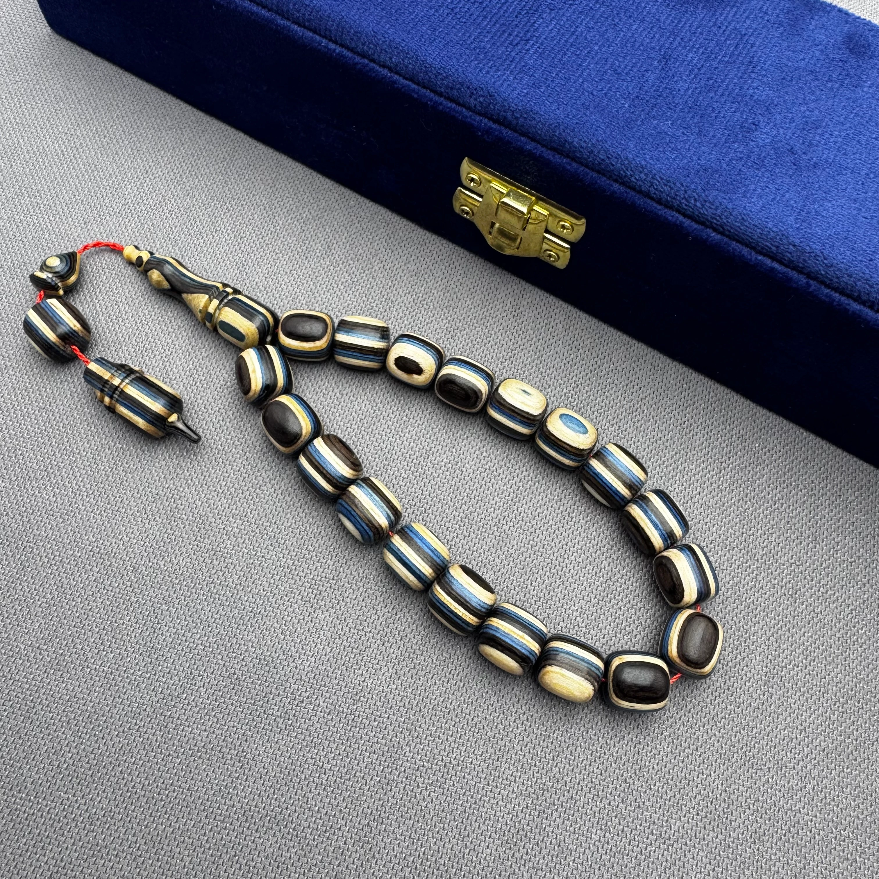 Salih ŞİRİN Usta İşçilikli Mavi Kahverengi ve Krem Renk Harika Çekim Sesine Sahip Kafur Ağacı Efe Maskot Tespih