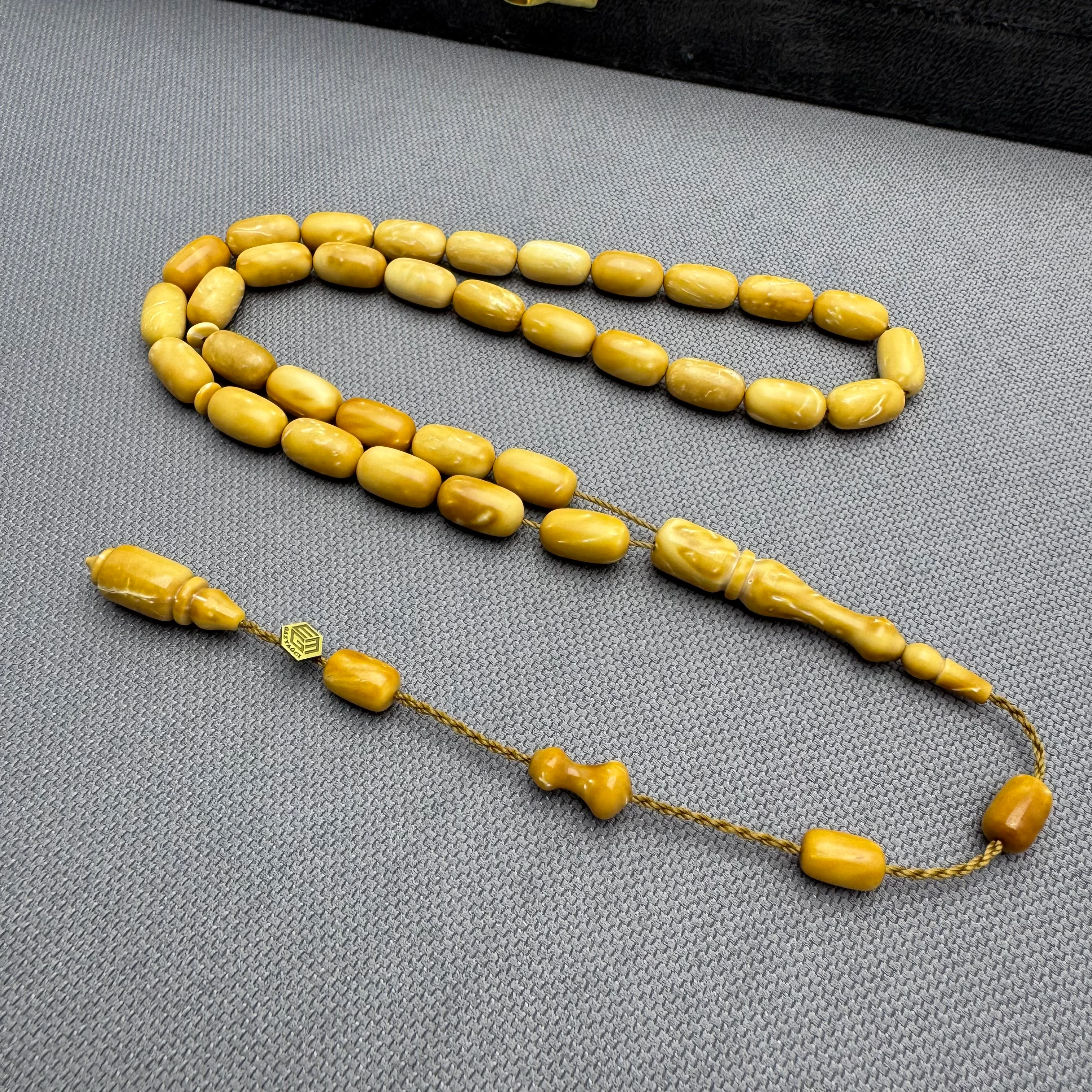 MUHAMMET GAZYAĞCI Usta İşçilikli Kapsül Kesim Saray Kukası Tespih