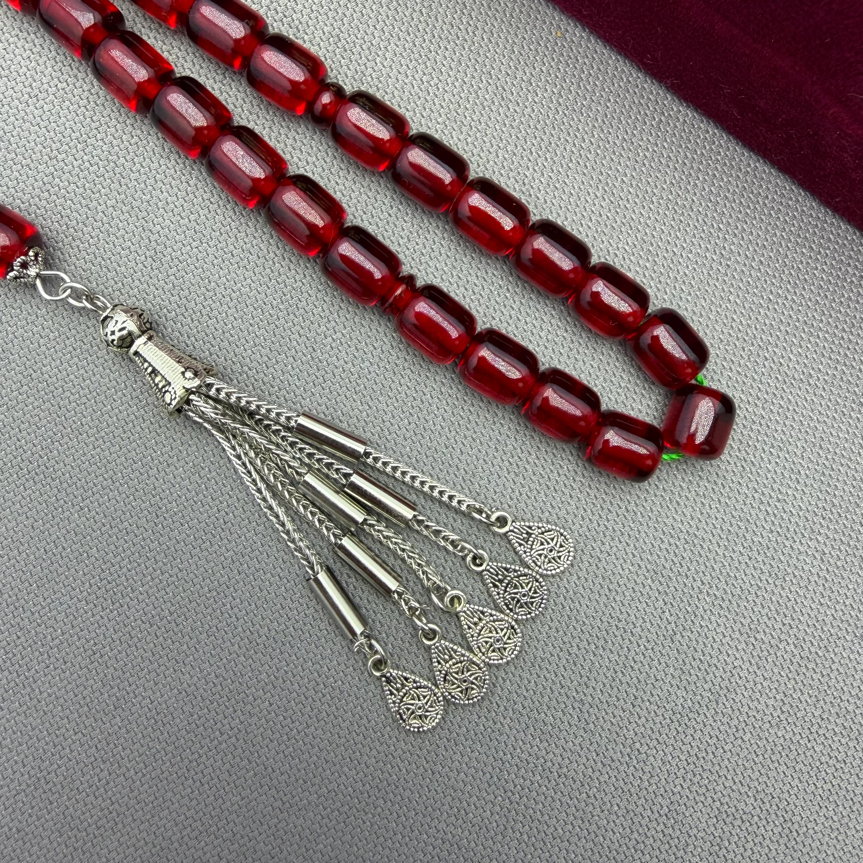 Alpaka Püsküllü Beş Sallantılı Ateş Kırmızısı Kapsül Kesim Ateş Kehribar Tespih