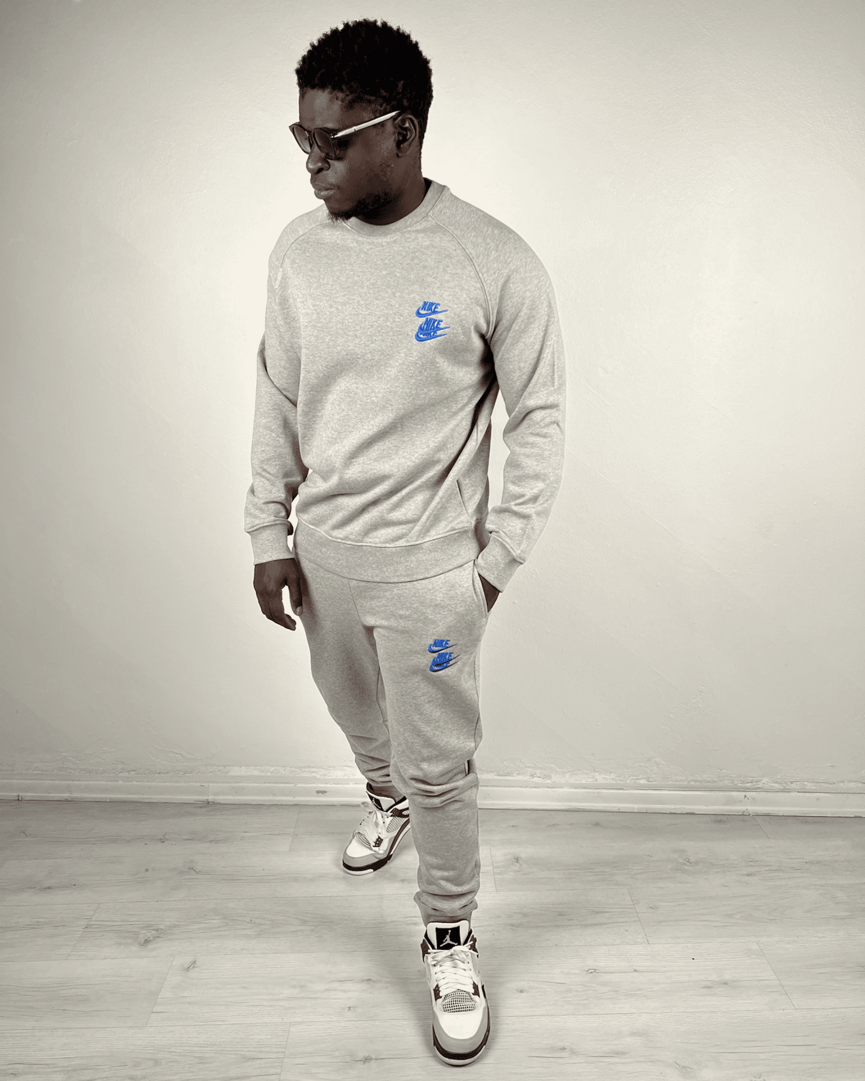 French Terry Worldtour Crew Sweatshirt