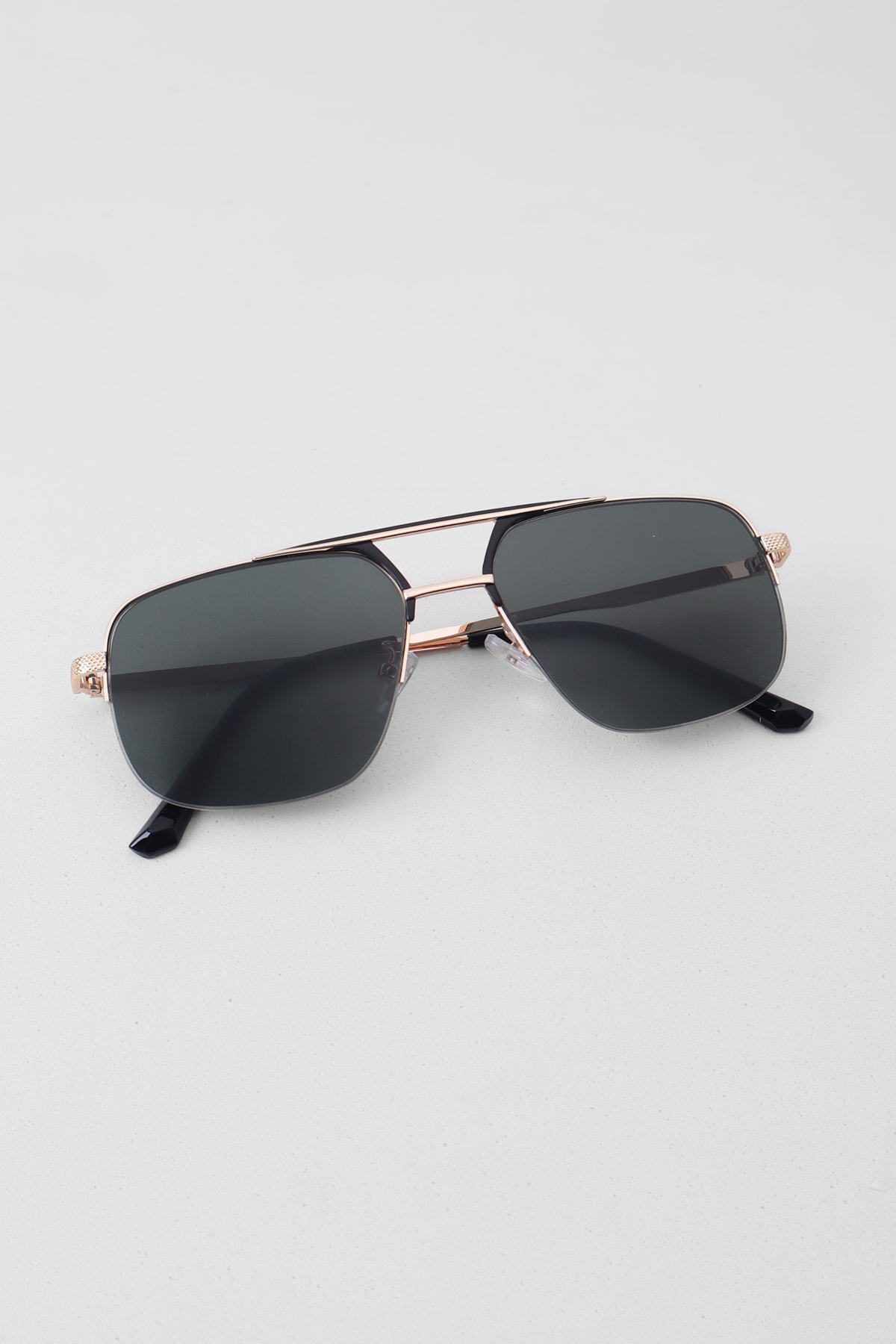 Metal Tasarım Unisex Güneş Gözlüğü - Gold Çerçeve Yeşil Cam