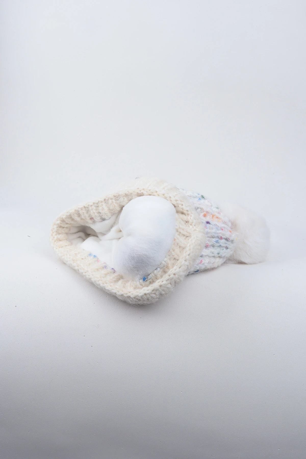 Ponponlu Örgü Yün Bere İçi Polarlı - Beyaz