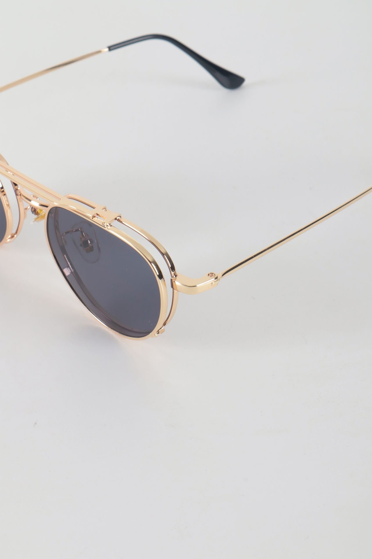 Miox Retro Oval Güneş Gözlüğü - Gold Siyah