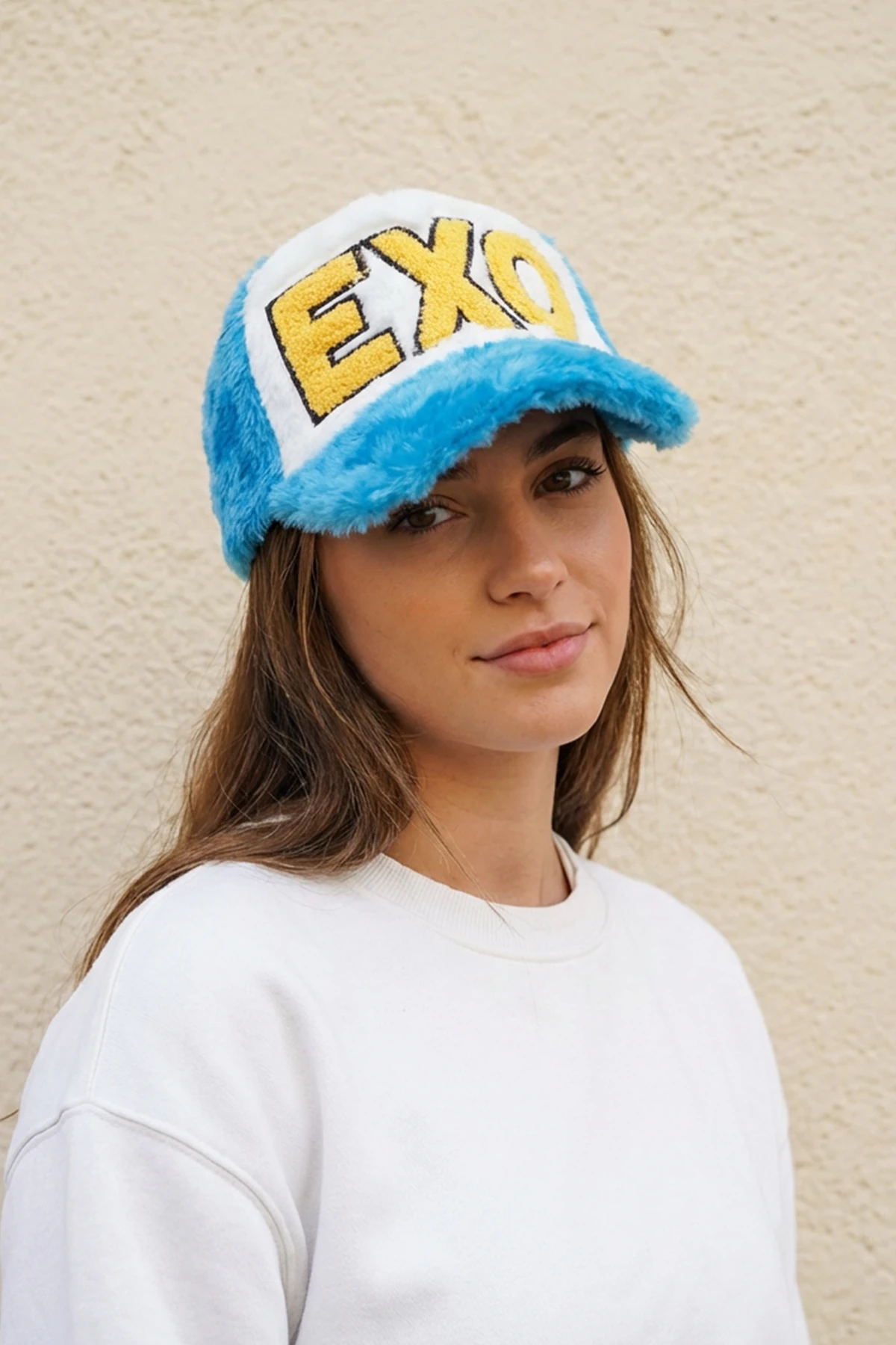 Exo Nakışlı Peluş Mavi Şapka