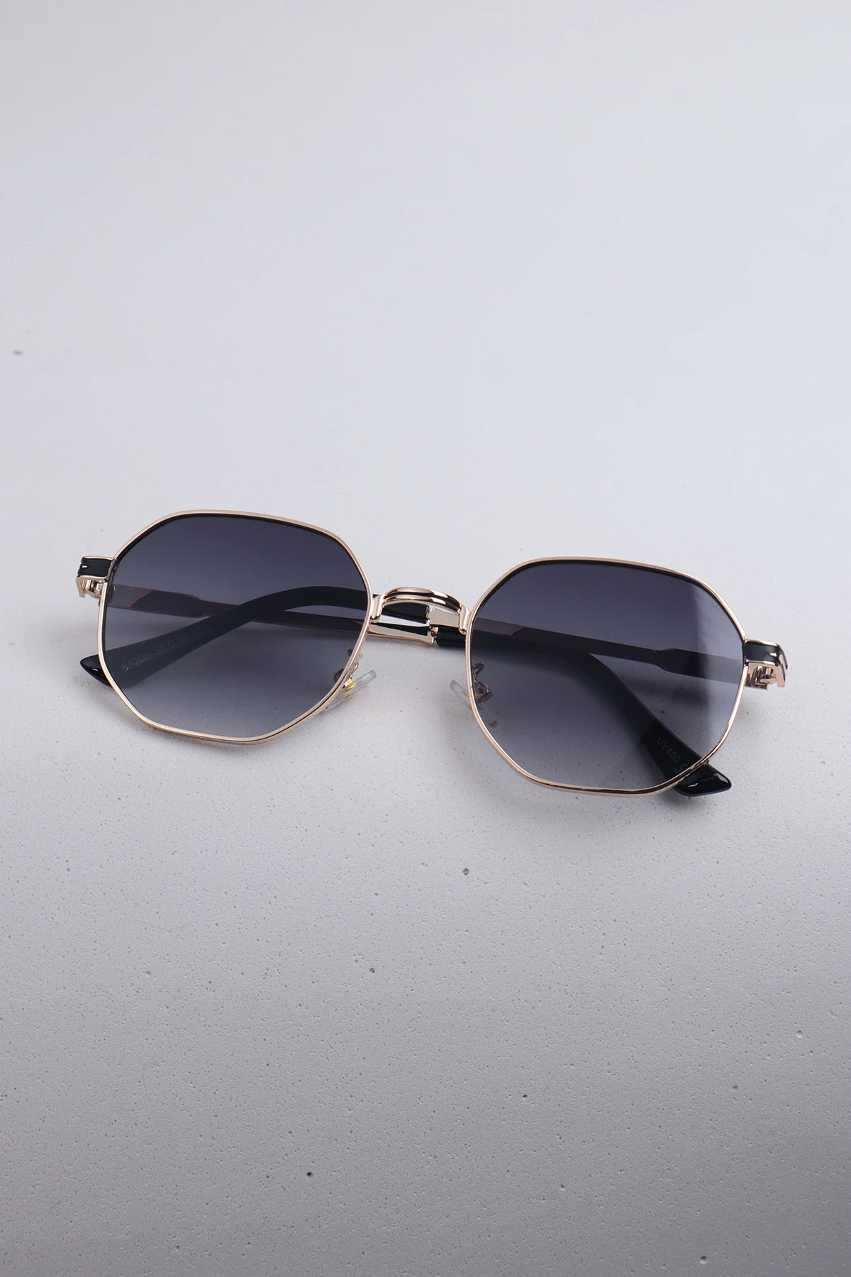 Metal Tasarım Altıgen Unisex Güneş Gözlüğü - Gold Siyah