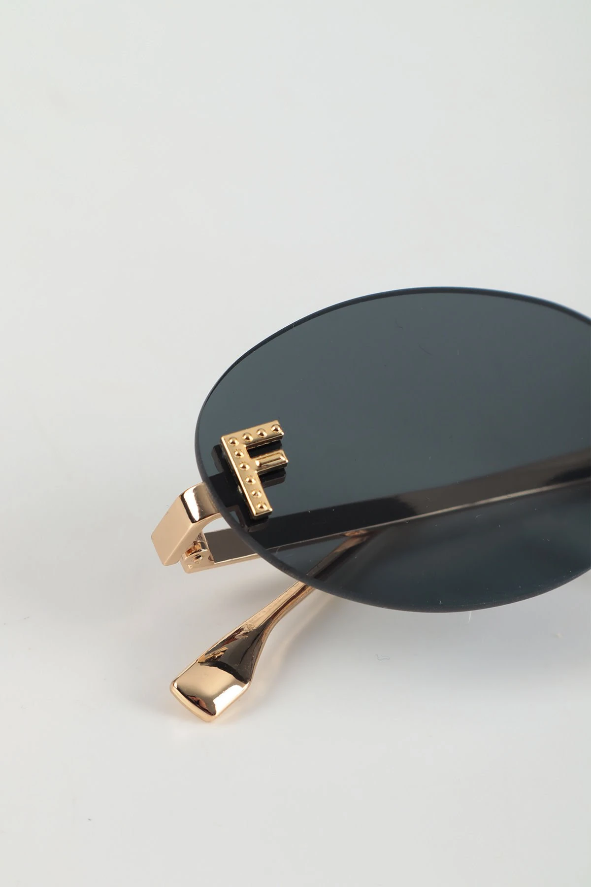 Fierx Oval Tasarım Güneş Gözlüğü - Siyah Cam