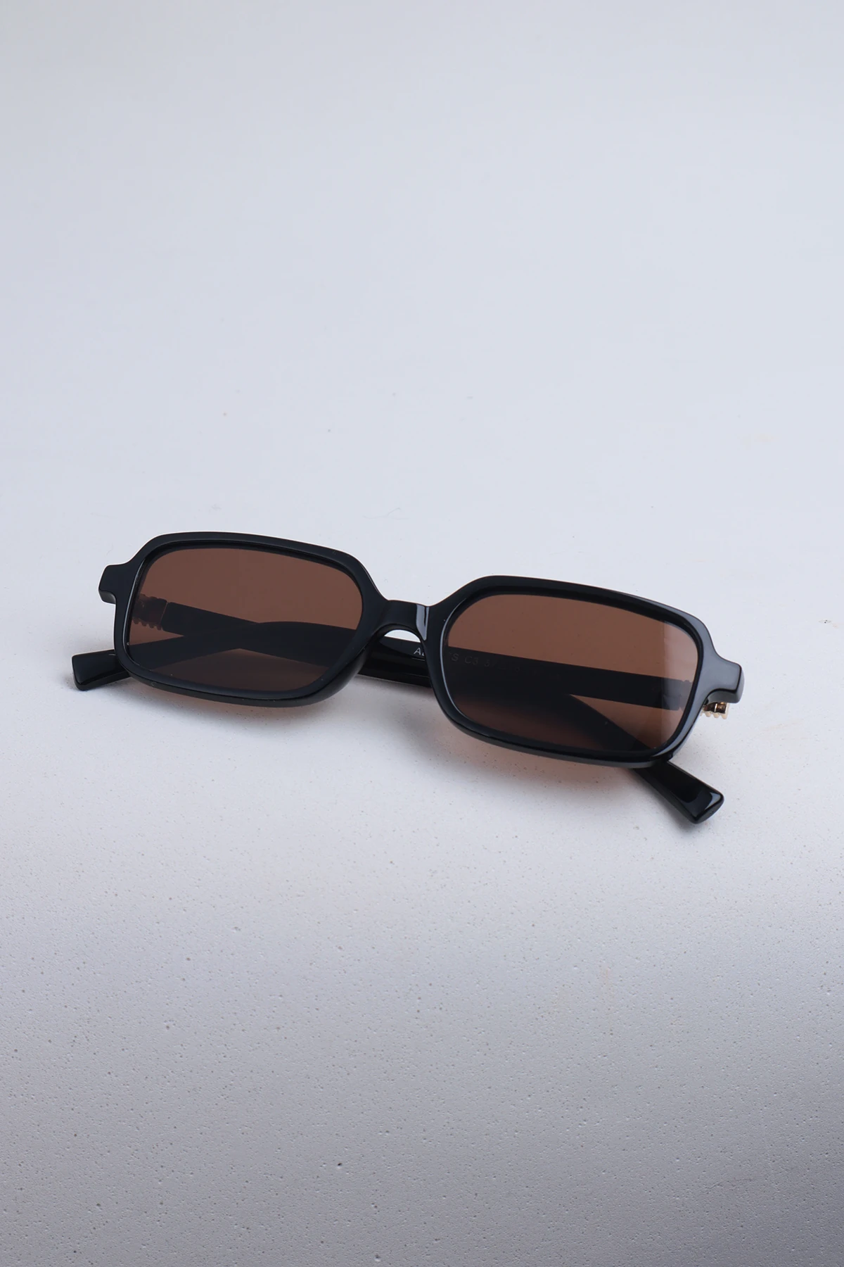 Mino Minimal Dikdörtgen Güneş Gözlüğü - Siyah Kahve
