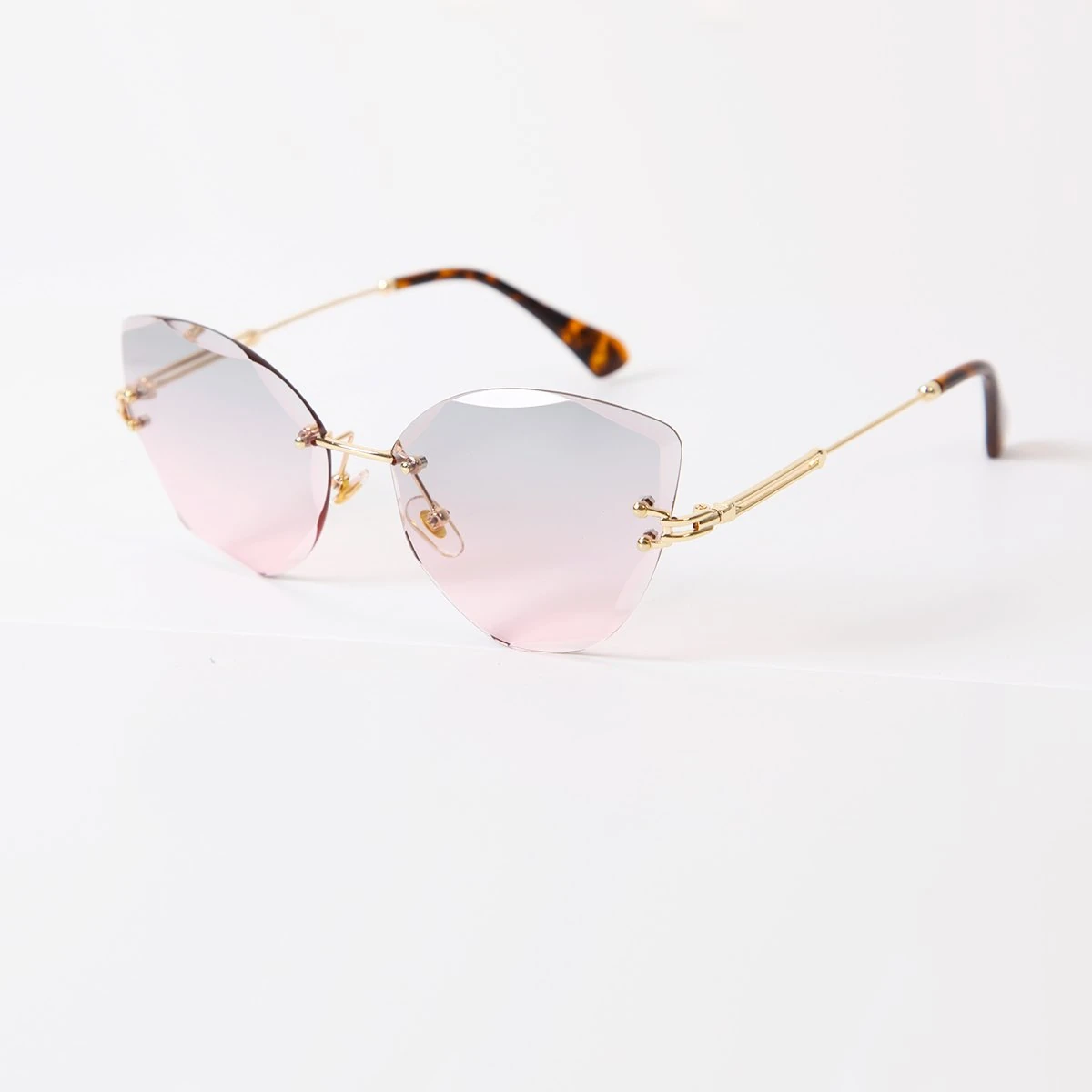 Çerçevesiz Kedi Güneş Gözlüğü - Renkli Cam