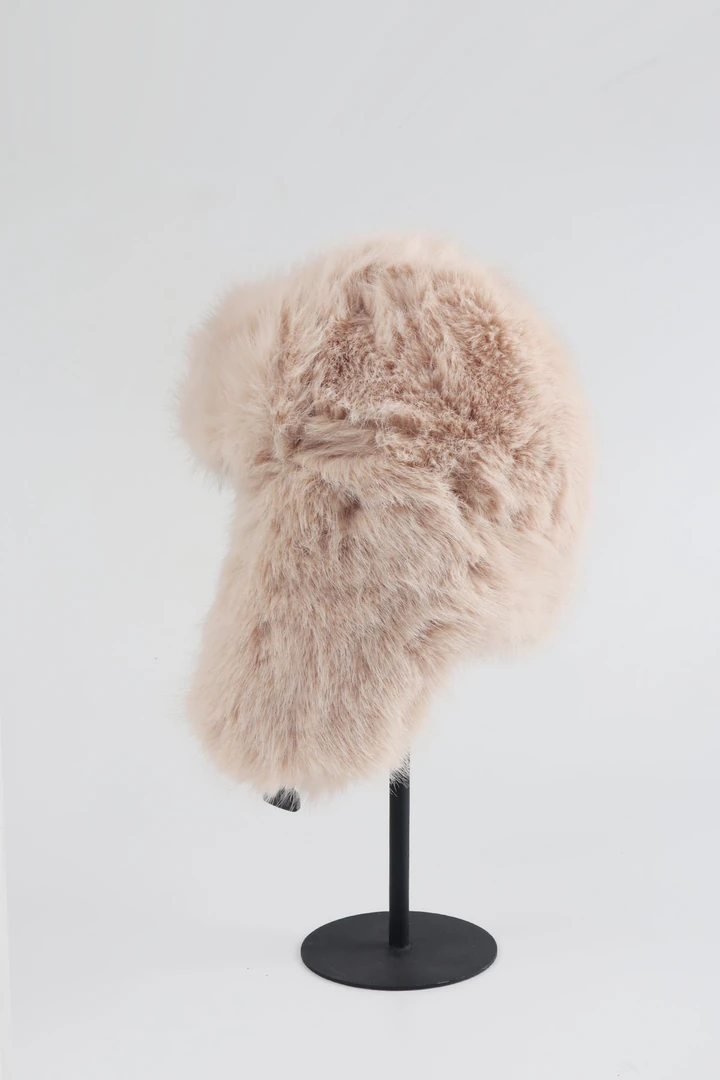 Kürk Peluş Kulaklı Pilot Şapka Ekstra Yumuşak - Bej