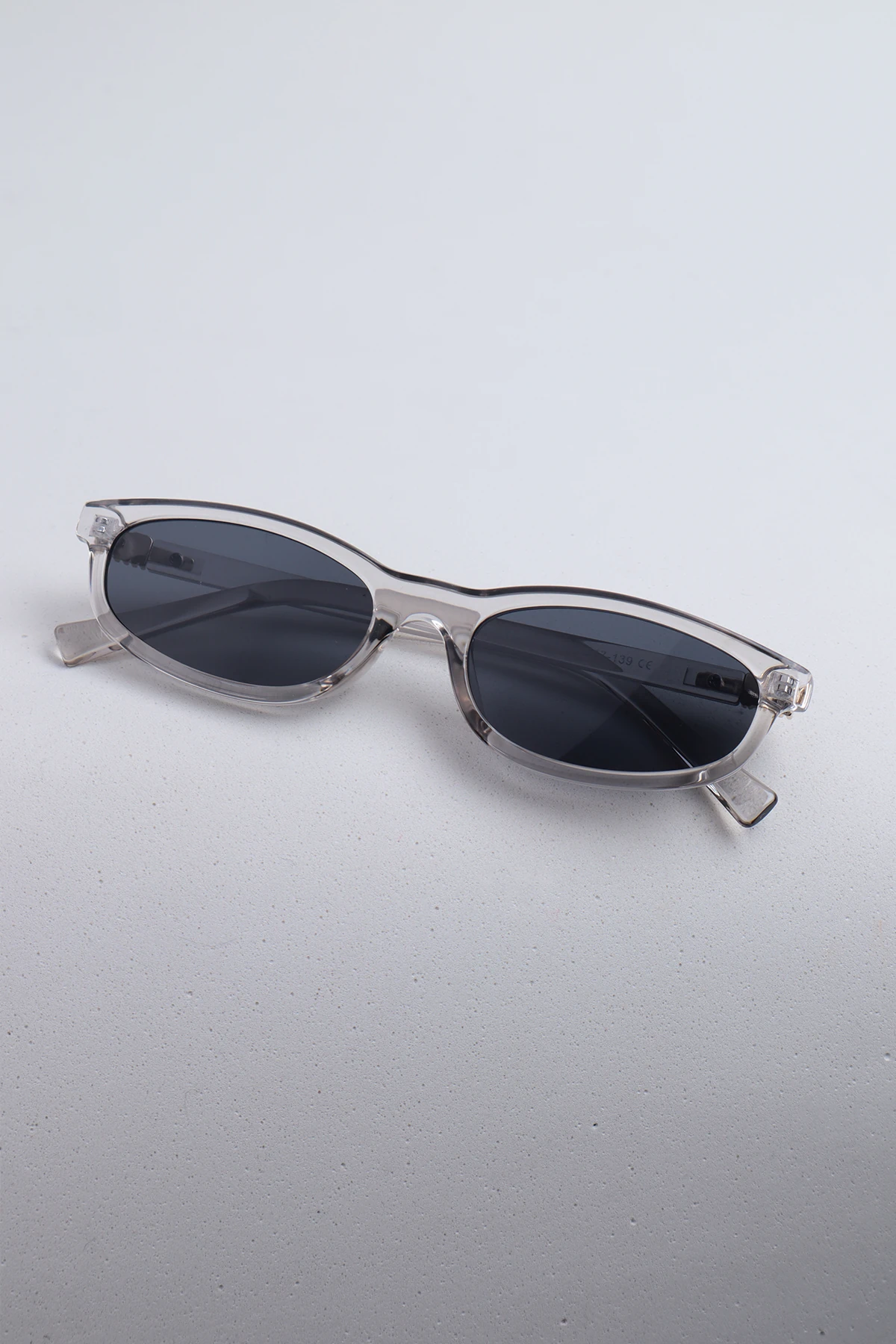 Melon Geometrik İnce Güneş Gözlüğü - Gri