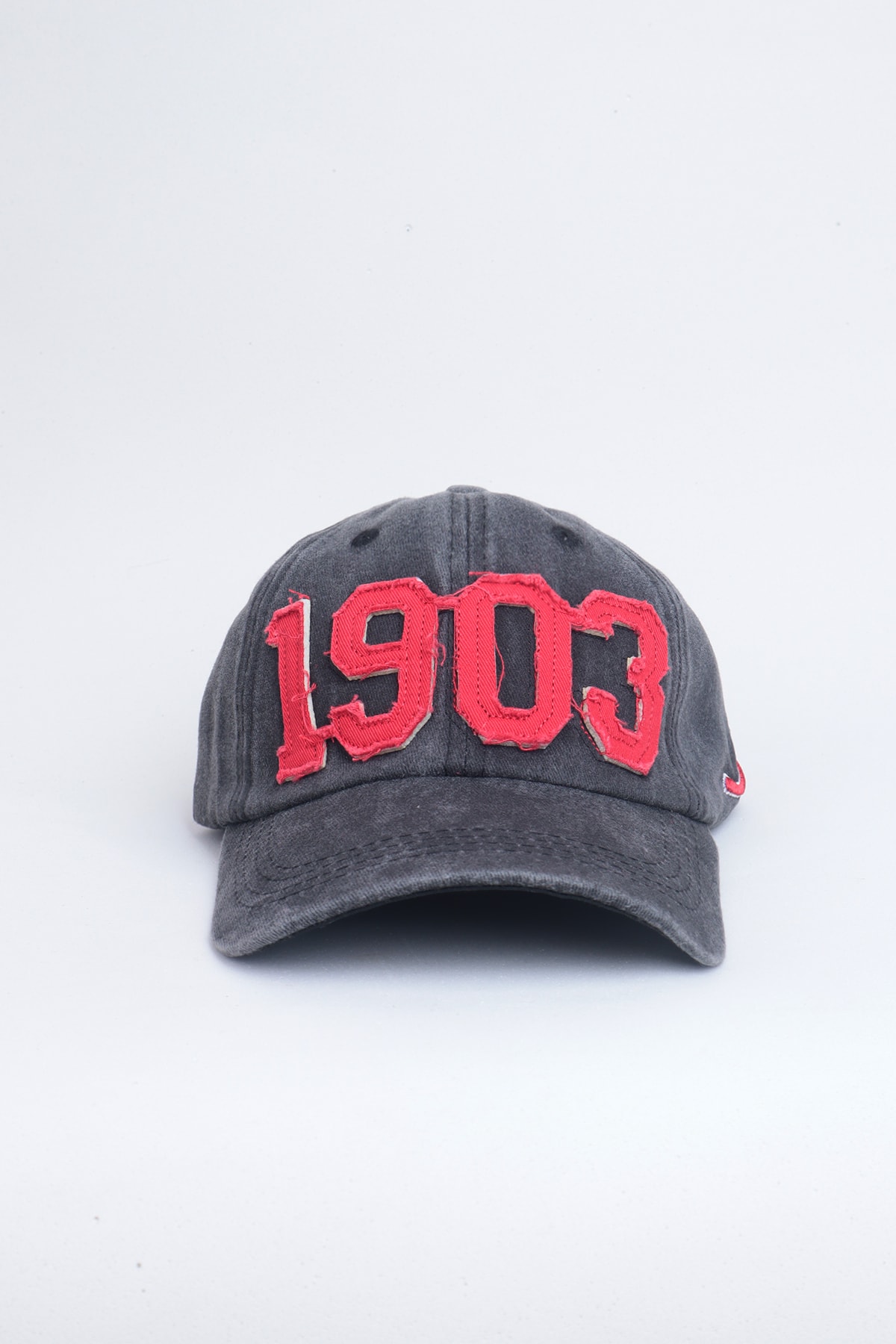 1903 Kartal Yazılı Eskitme Premium Unisex Şapka - Füme Kırmızı