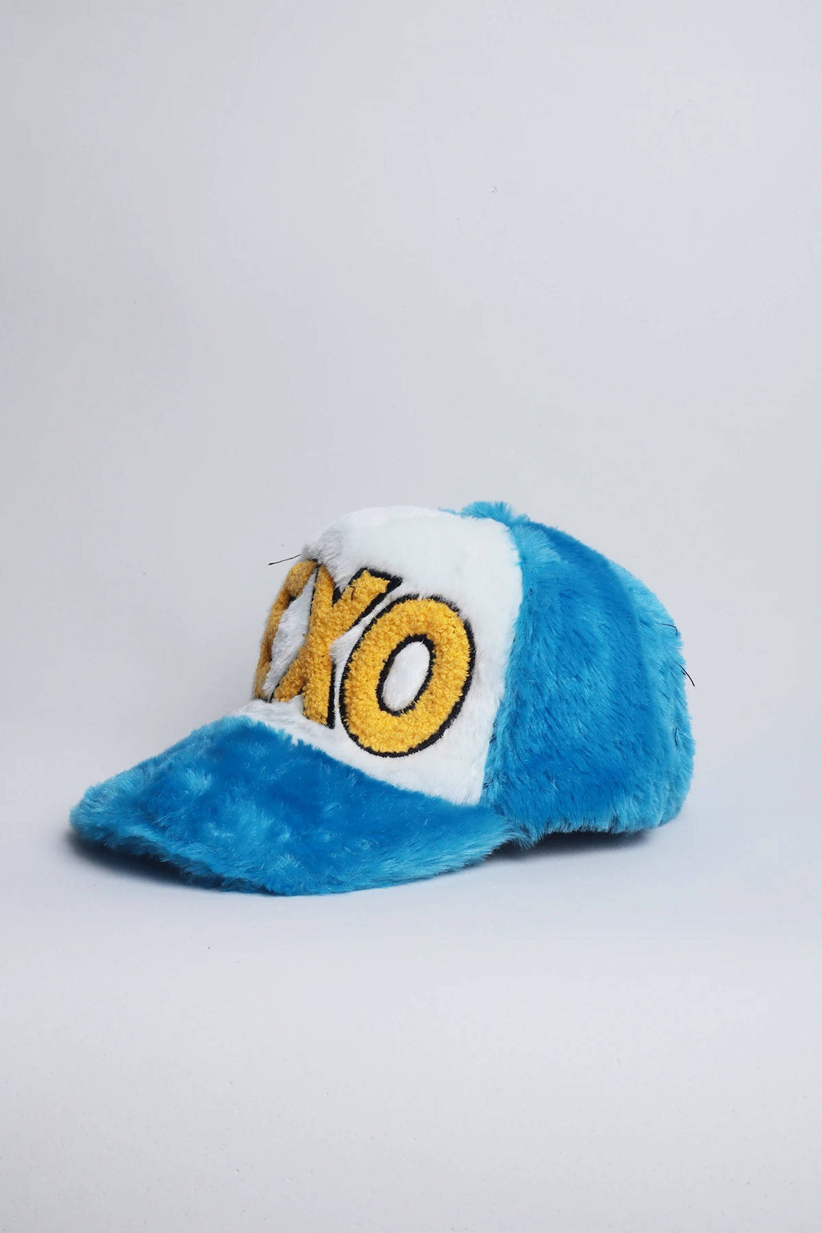 Exo Nakışlı Peluş Mavi Şapka