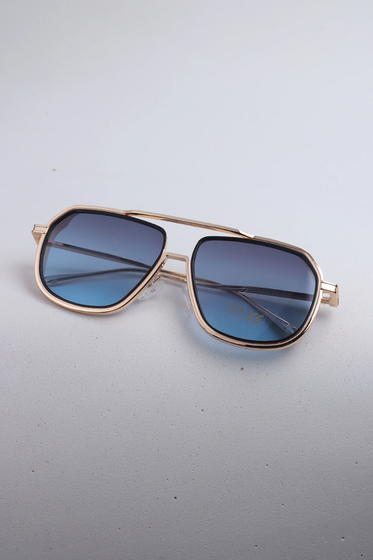Oldia Metal Tasarım Büyük Güneş Gözlüğü - Altın Mavi