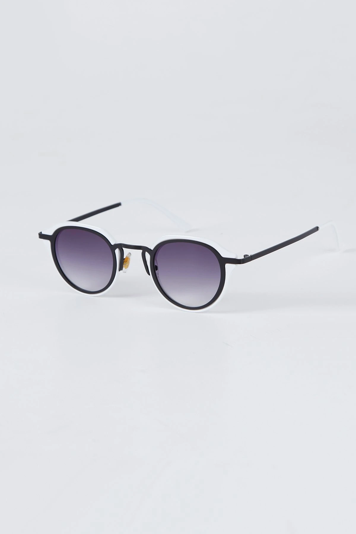 Sonic Oval Güneş Gözlüğü - Beyaz Çerçeve Siyah Degrade