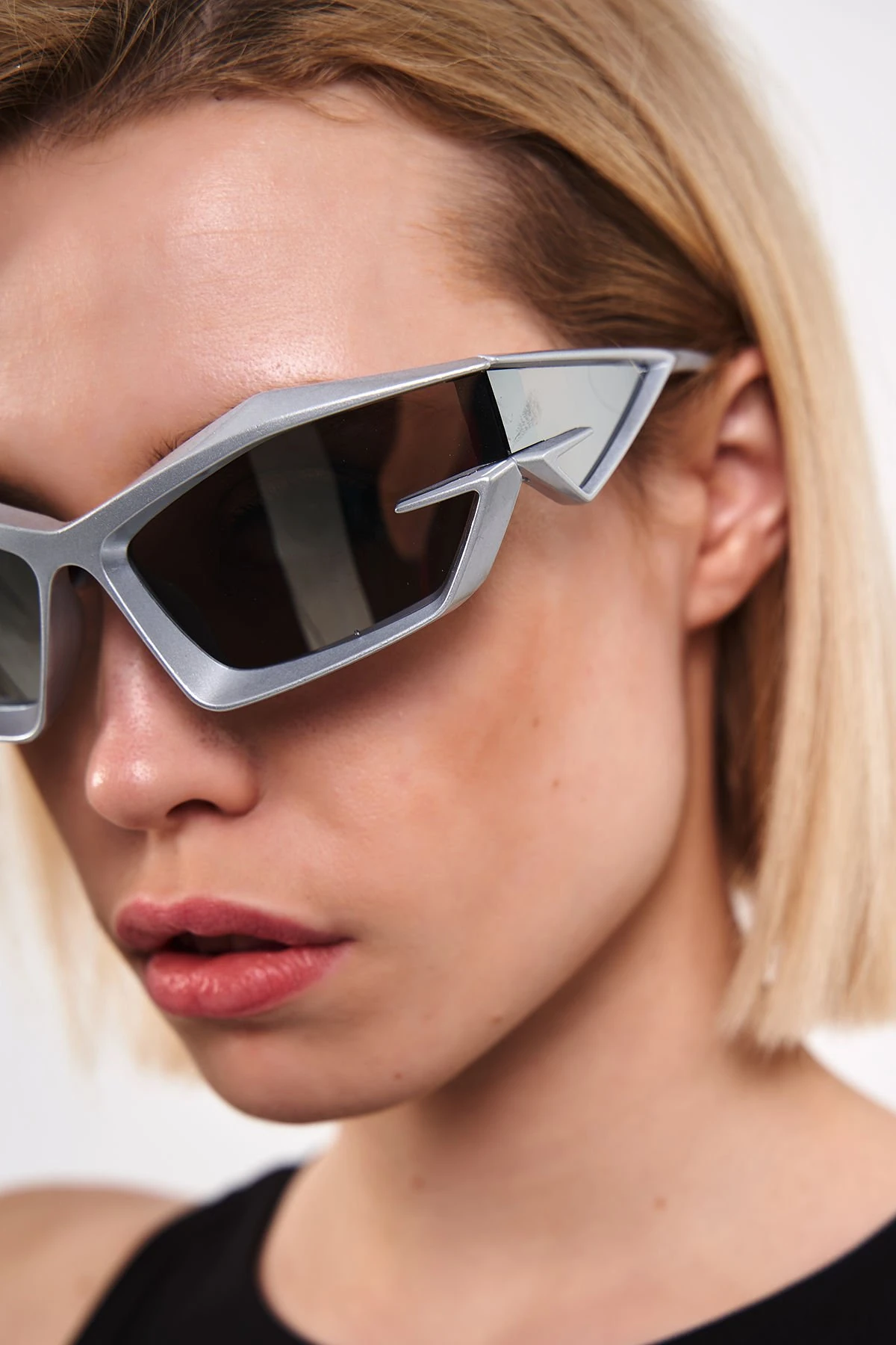 Matte Tasarım Spor Güneş Gözlüğü - Gri Aynalı