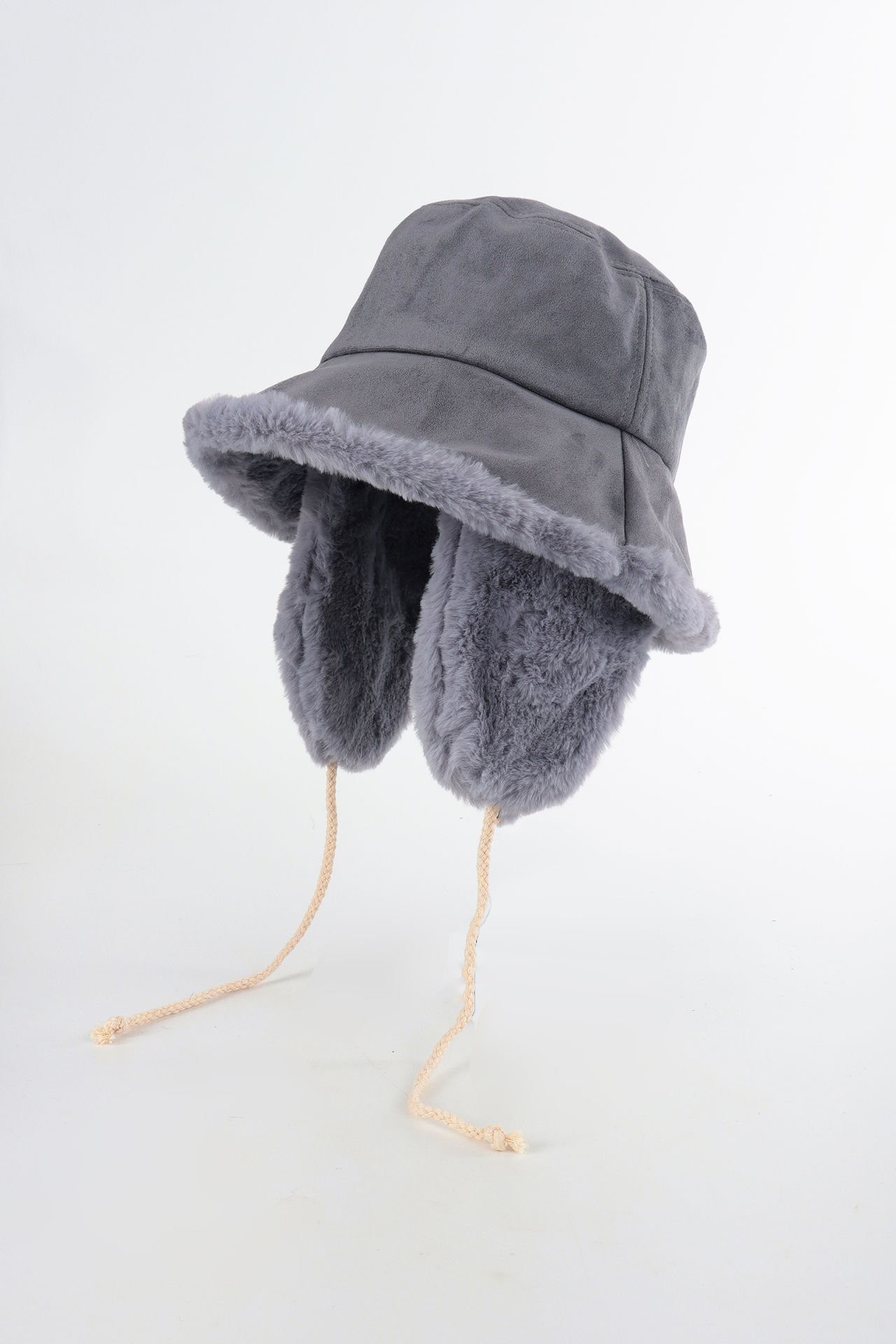 Süet Kulaklı Bucket Şapka Peluş Detaylı