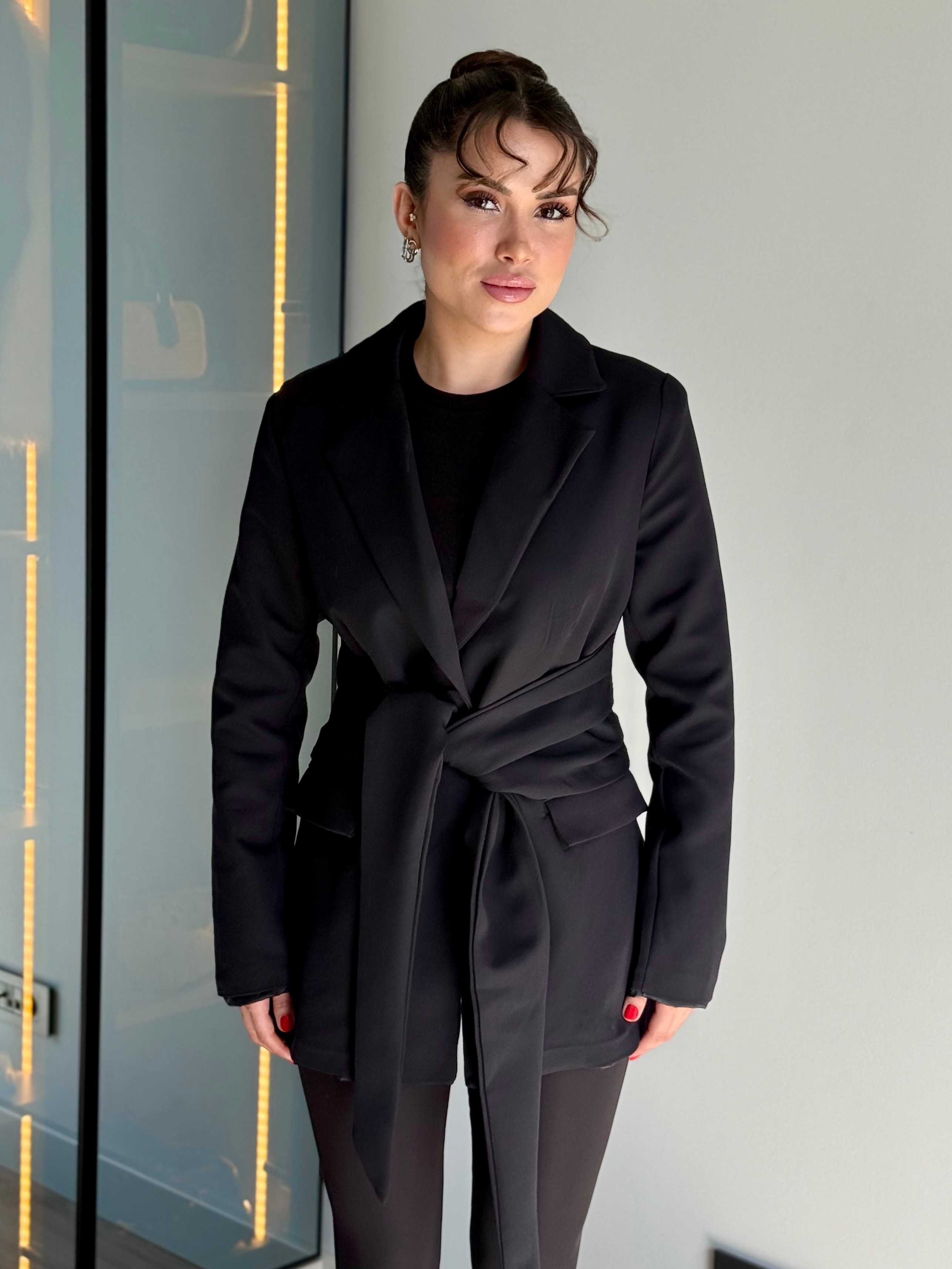 Kuşaklı Blazer Ceket - Siyah