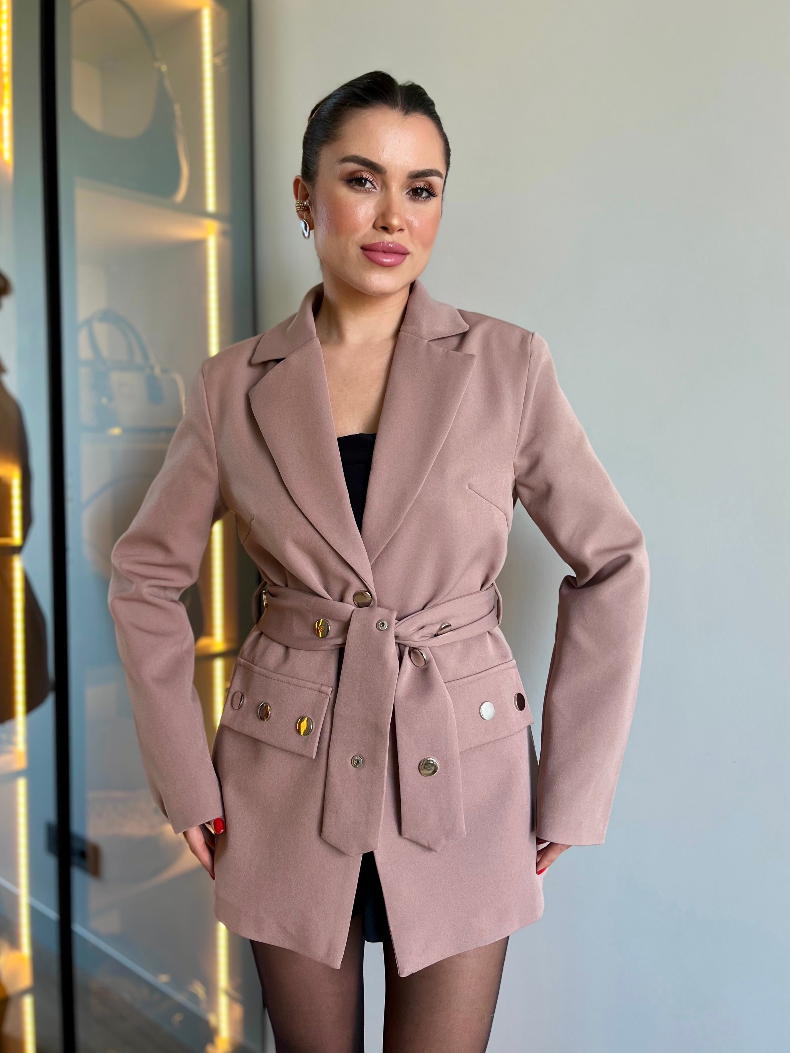 Zımba Düğmeli Siyah Kruvaze Ceket  - Toz pembe