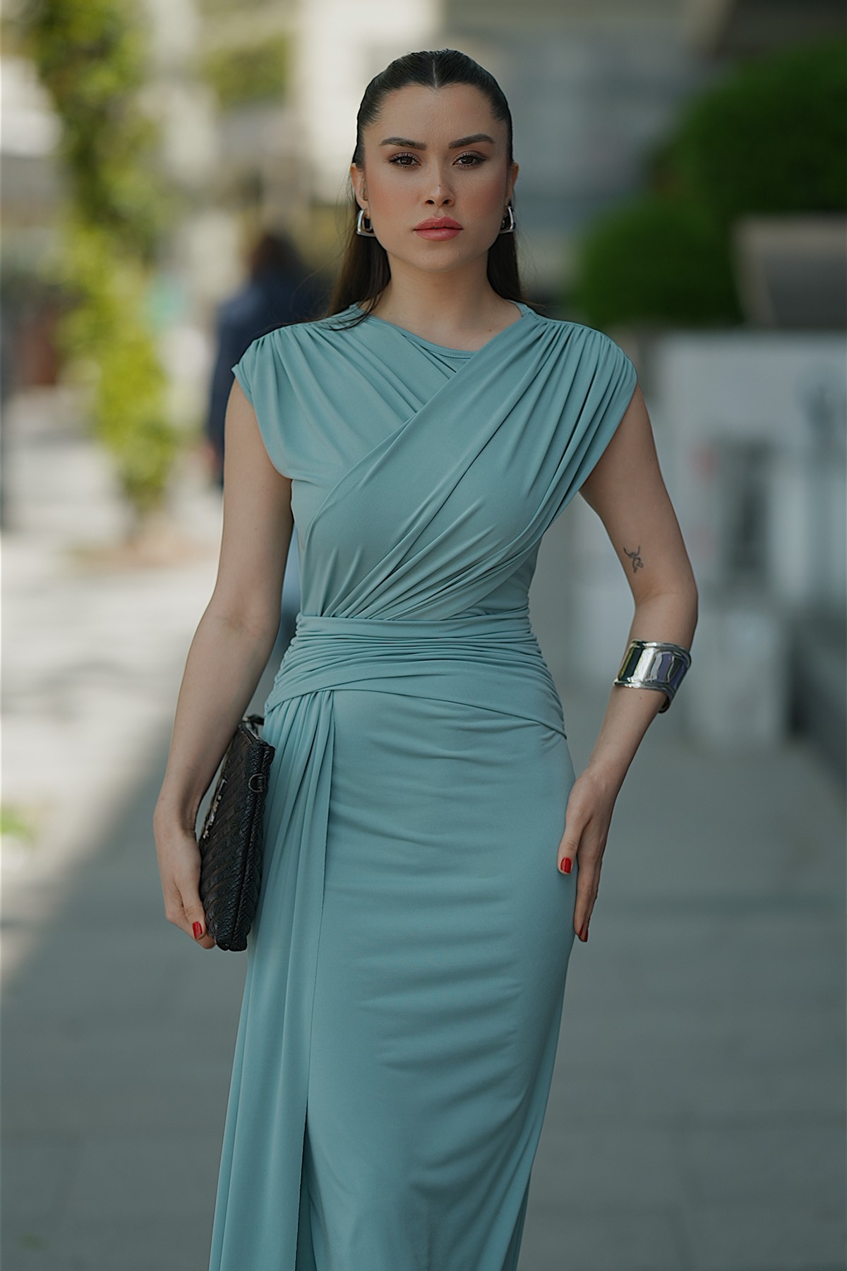 Şal Yaka Büzgü Detaylı Elbise - Mint Yeşili