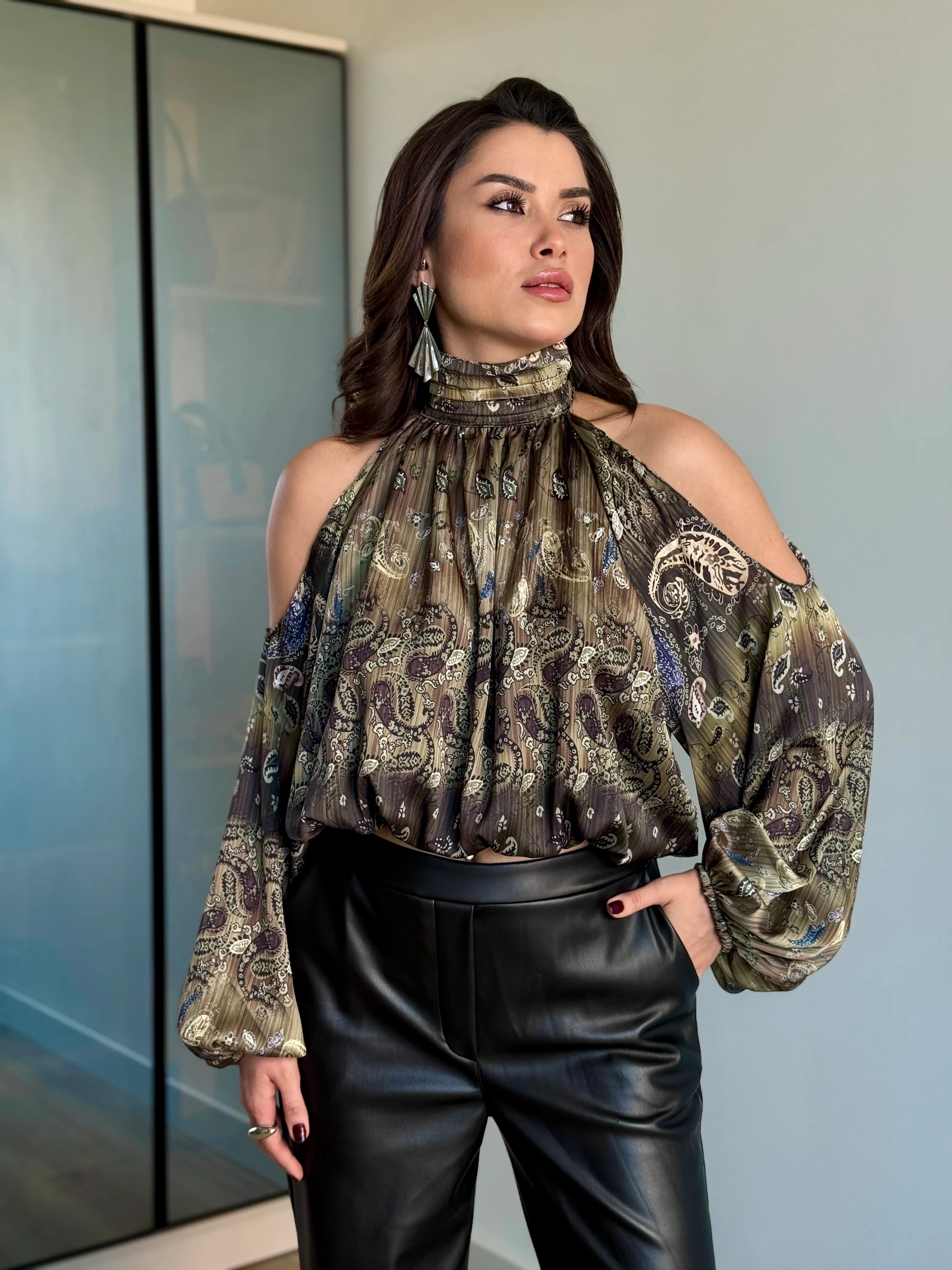 Omuz Dekolteli  Bluz - yeşil