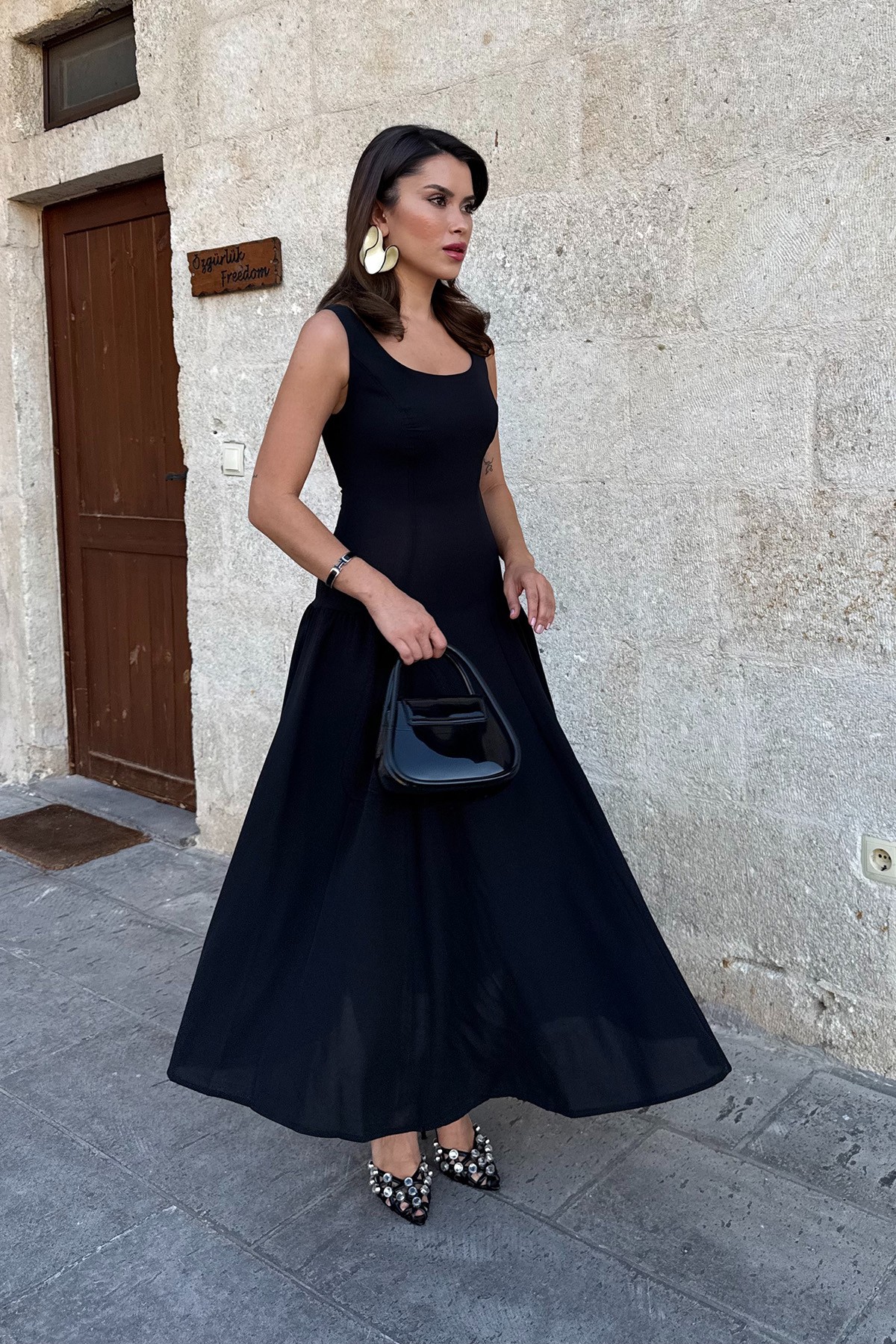 Liva Elbise - Siyah