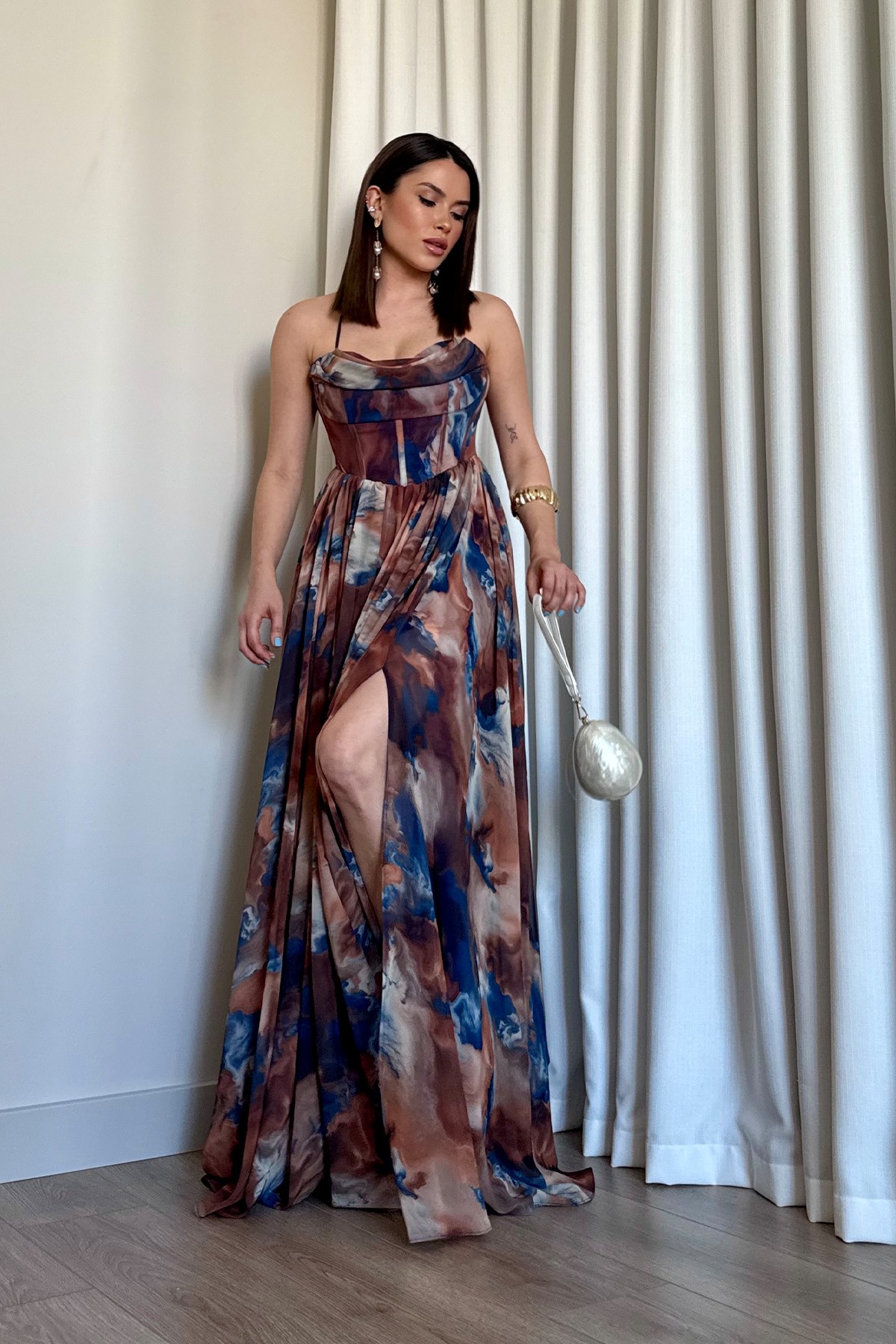 Batik Desenli Straplez askılı Abiye Elbise - kahve
