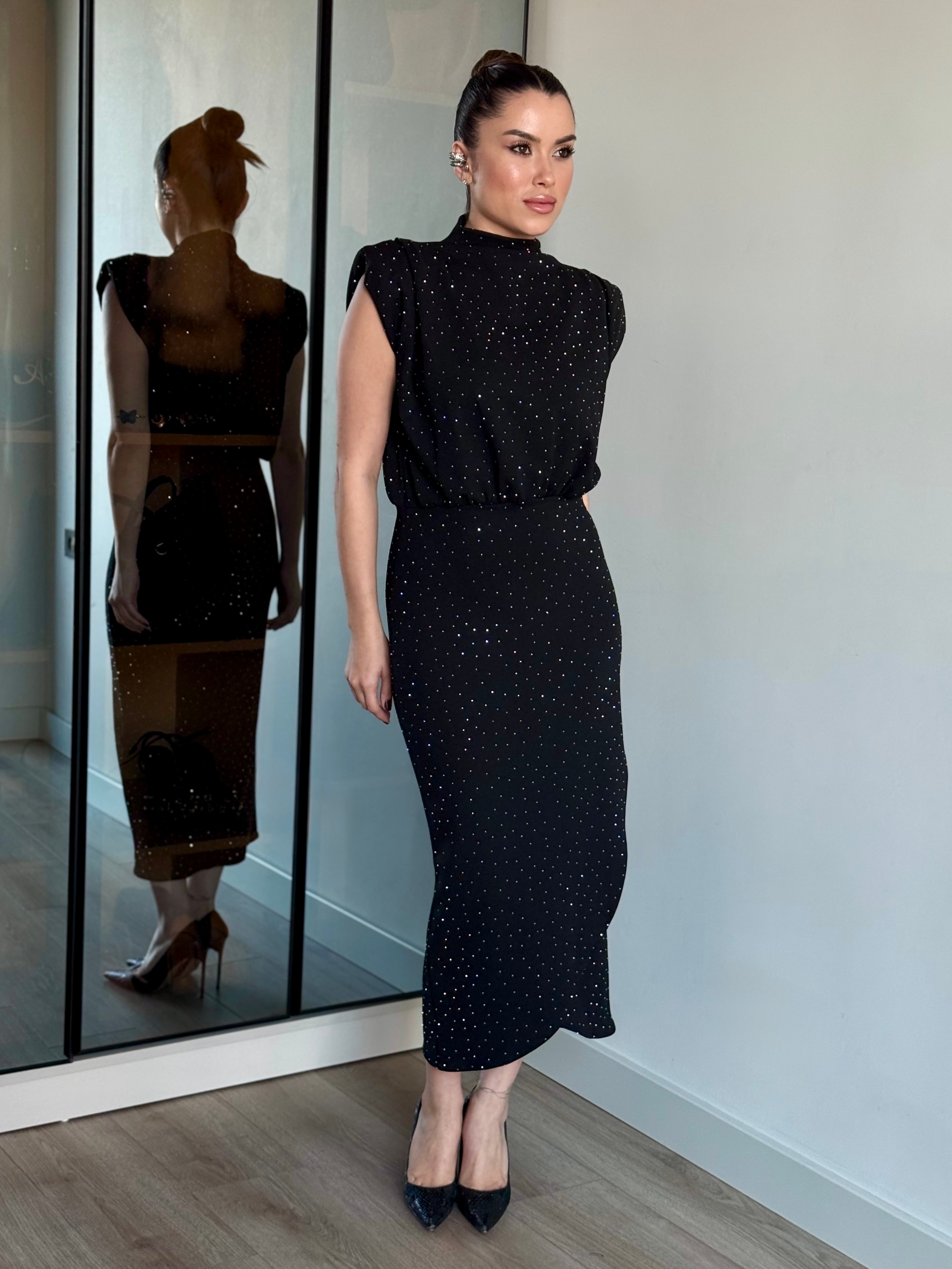 Vatkalı Taş Elbise