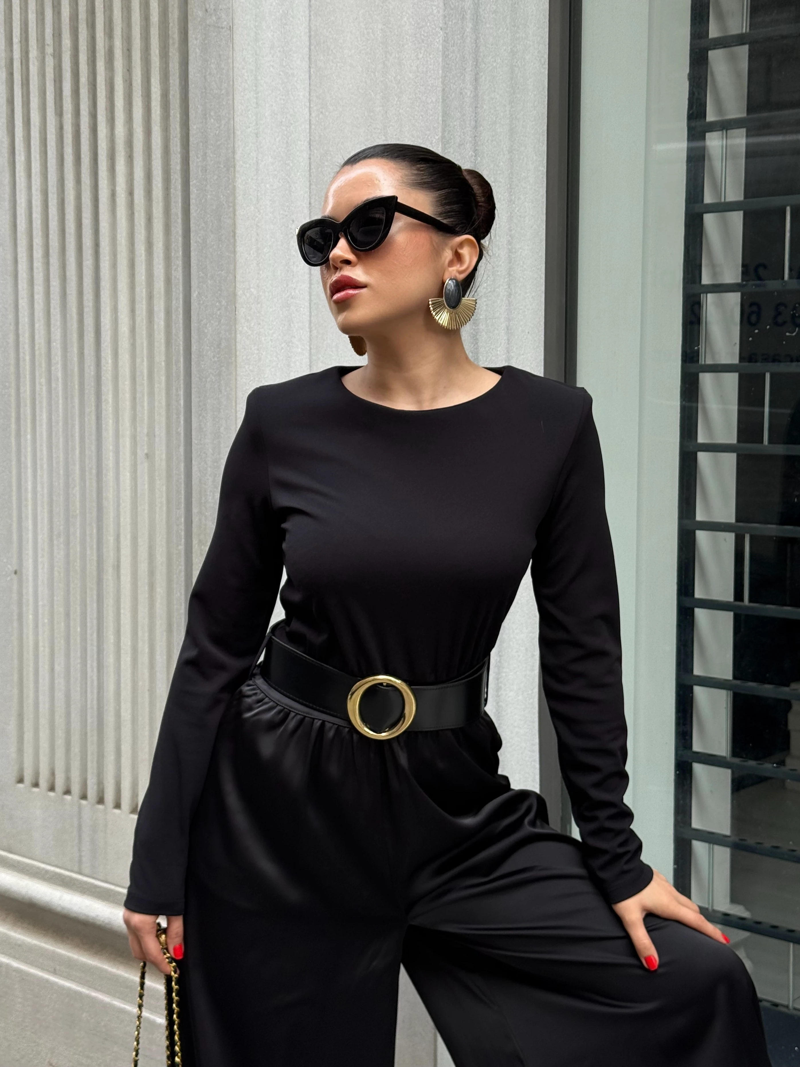 Kemer Detaylı Tulum - Siyah