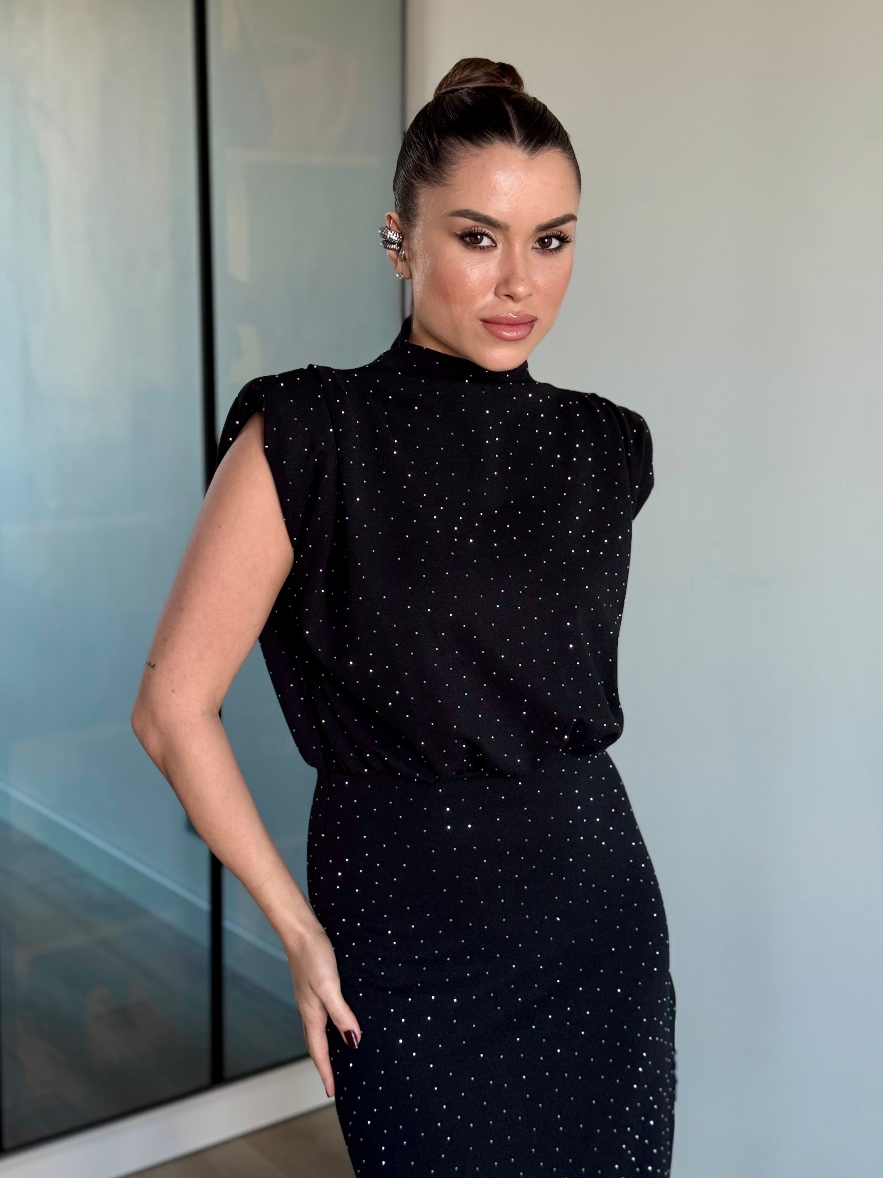 Vatkalı Taş Elbise