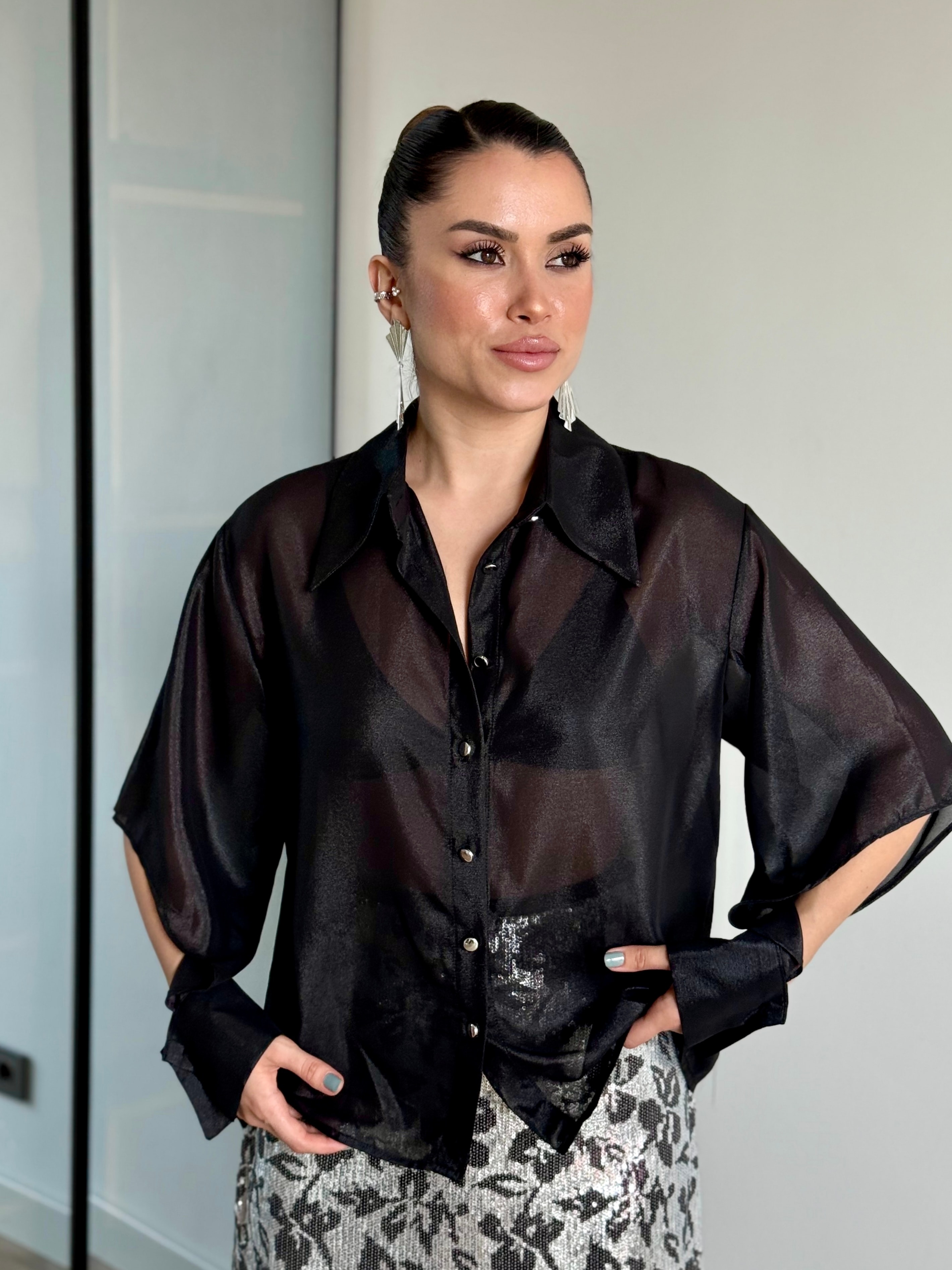 Kol Tasarım Gömlek