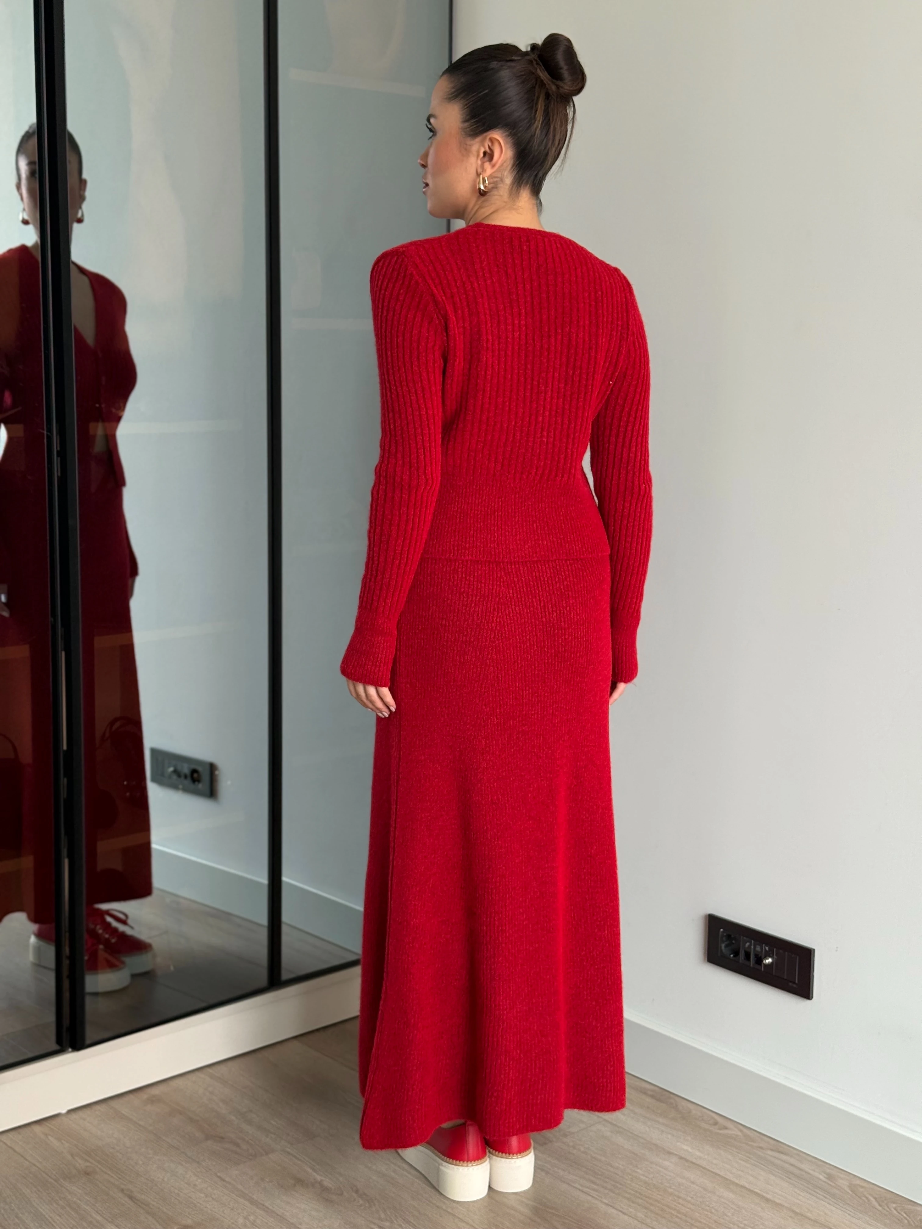 Triko Etek-Buz Takım - Kırmızı