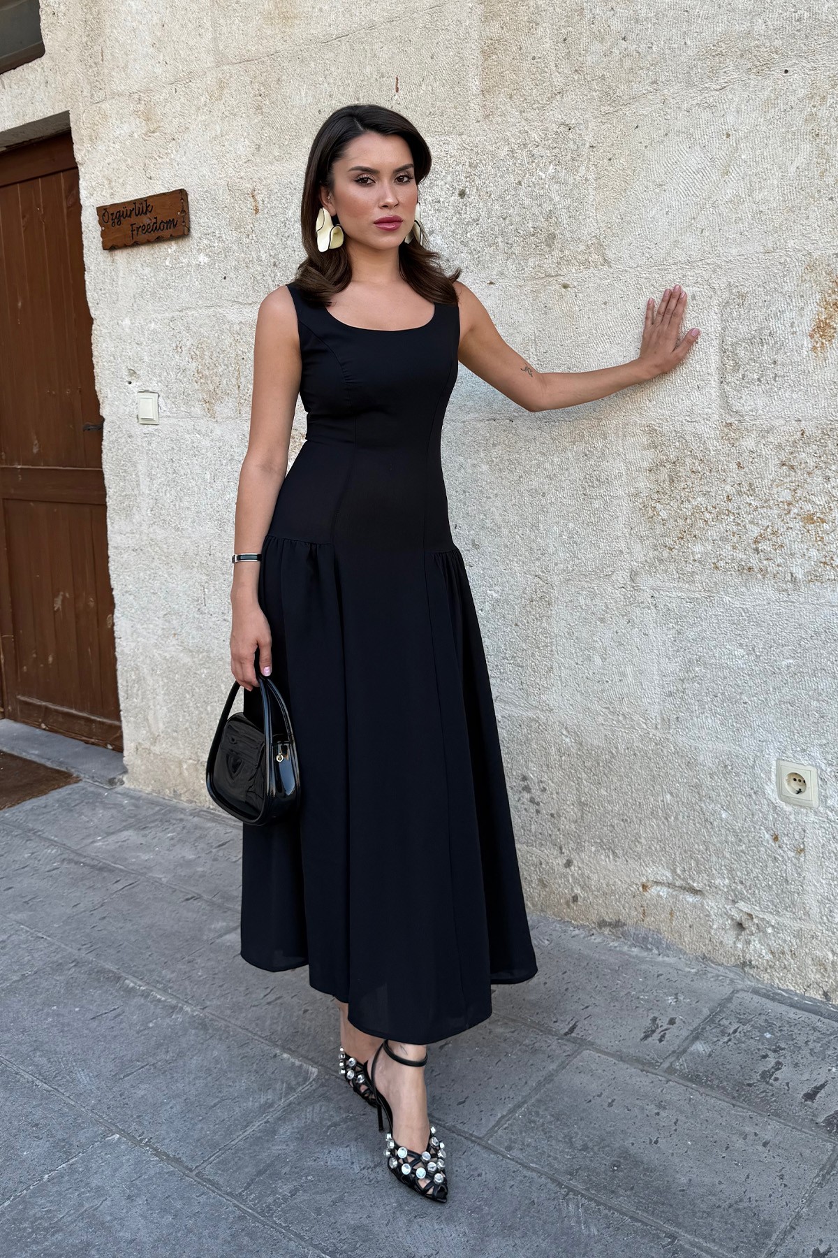 Liva Elbise - Siyah