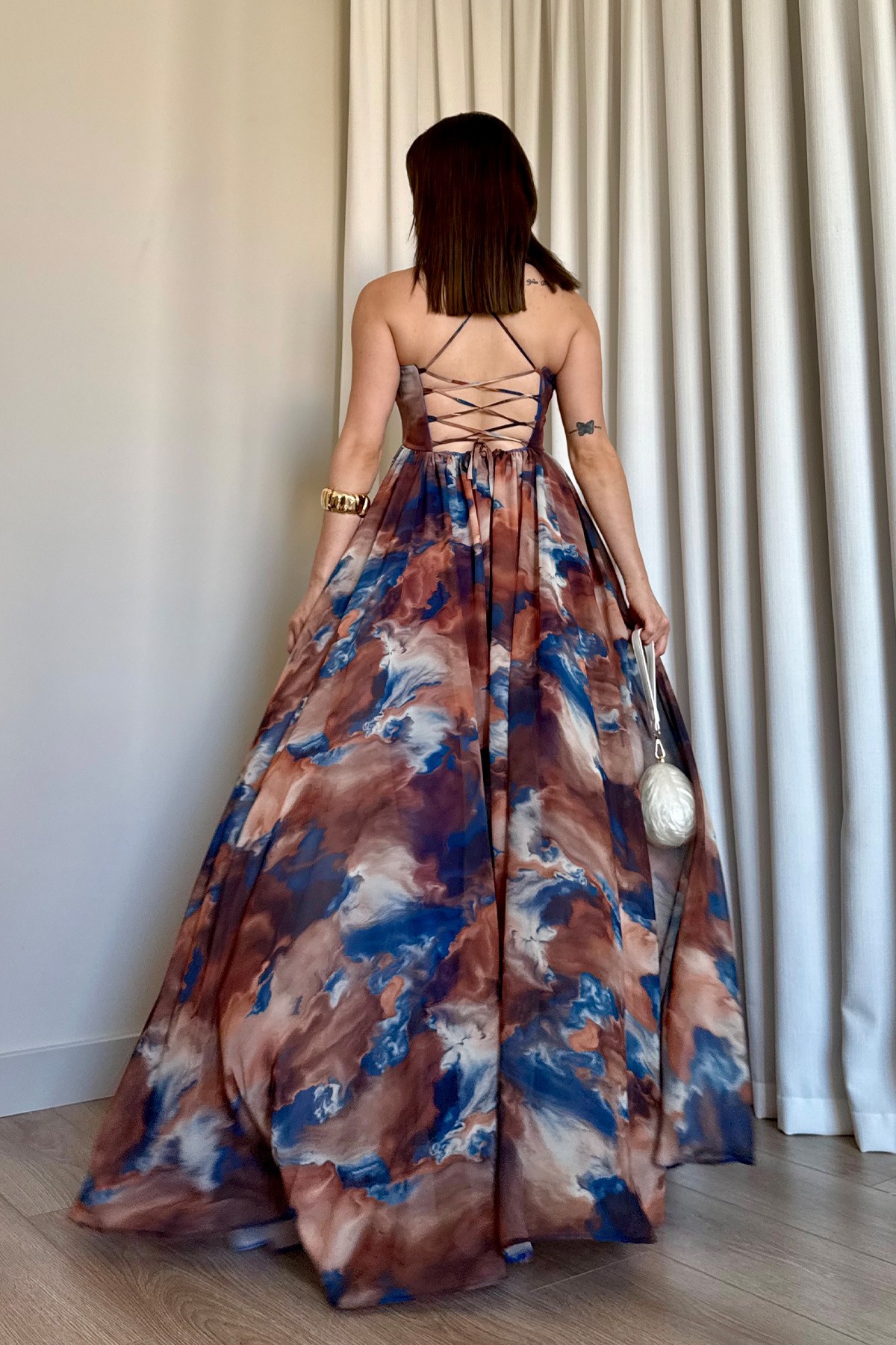 Batik Desenli Straplez askılı Abiye Elbise - kahve