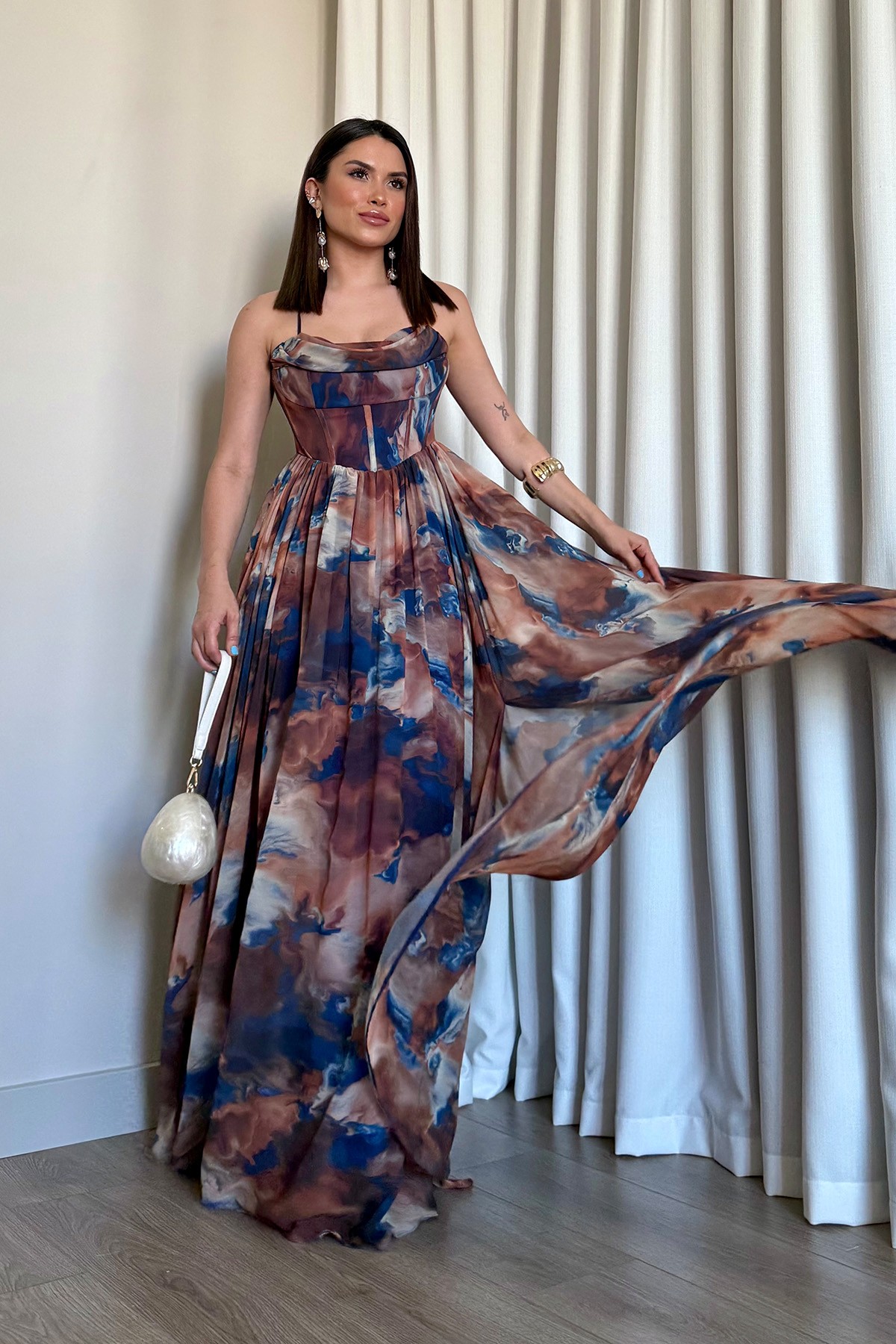 Batik Desenli Straplez askılı Abiye Elbise - kahve