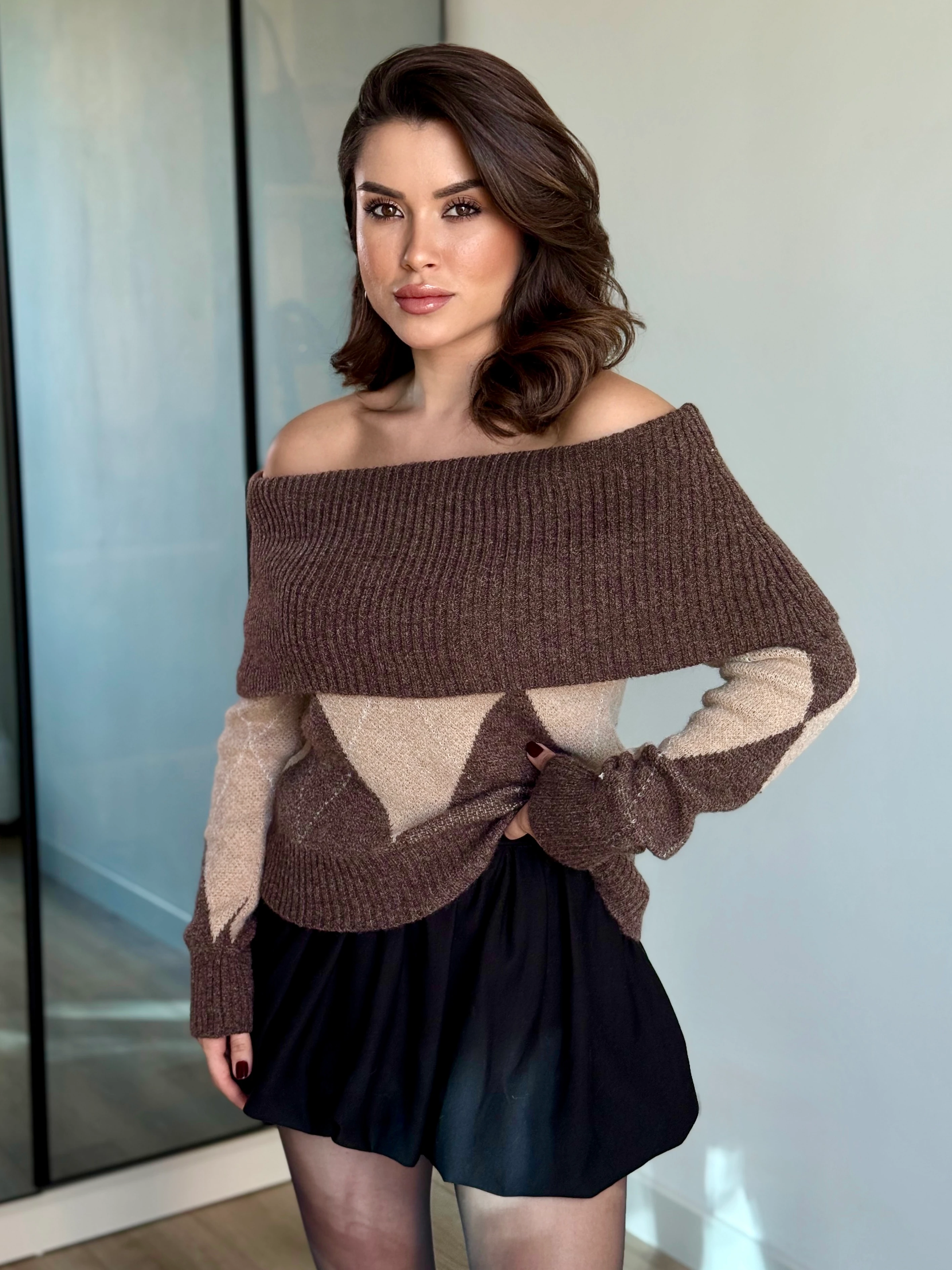 Madonna Yaka Triko Kazak