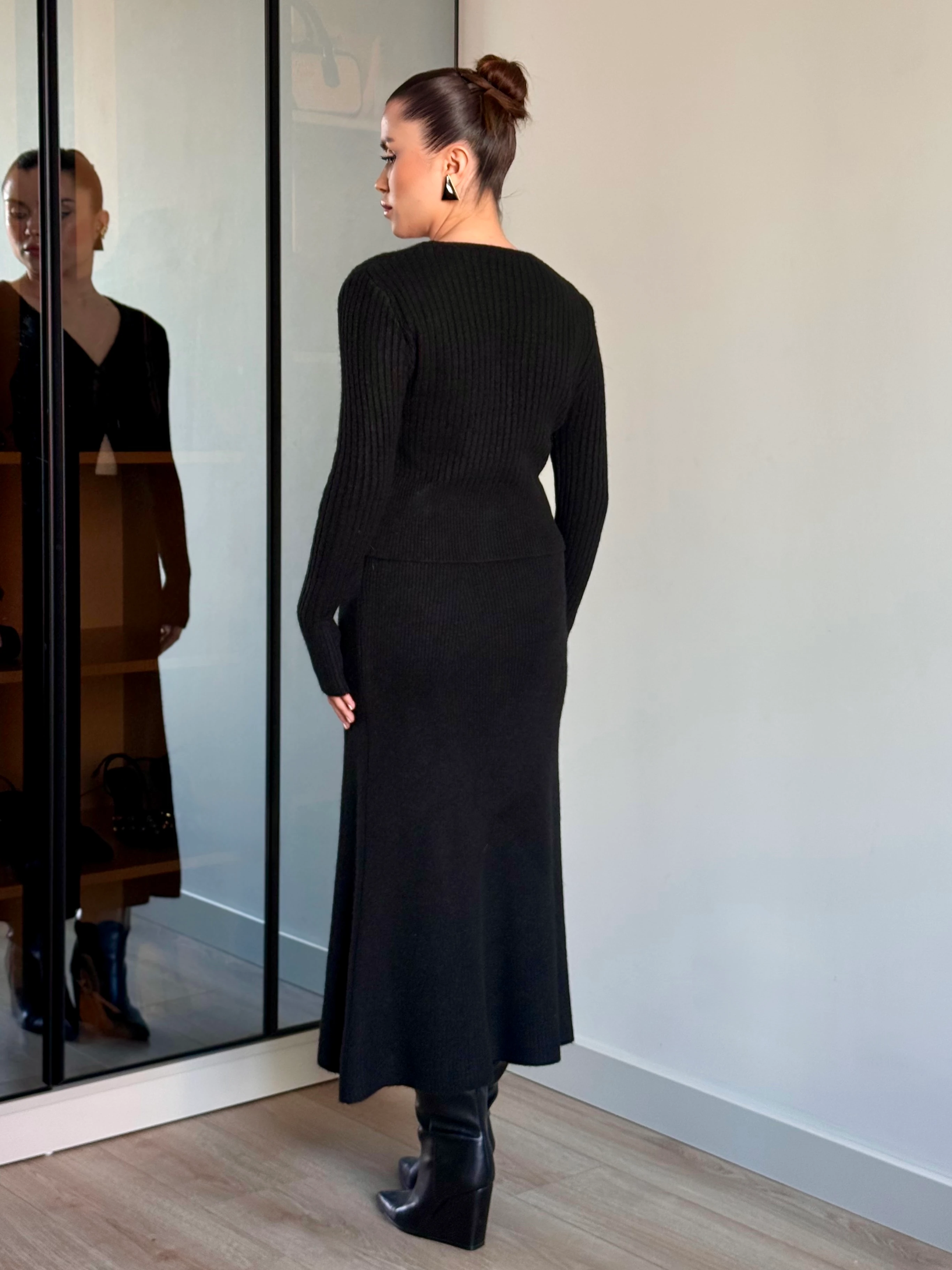 Triko Etek-Buz Takım - Siyah