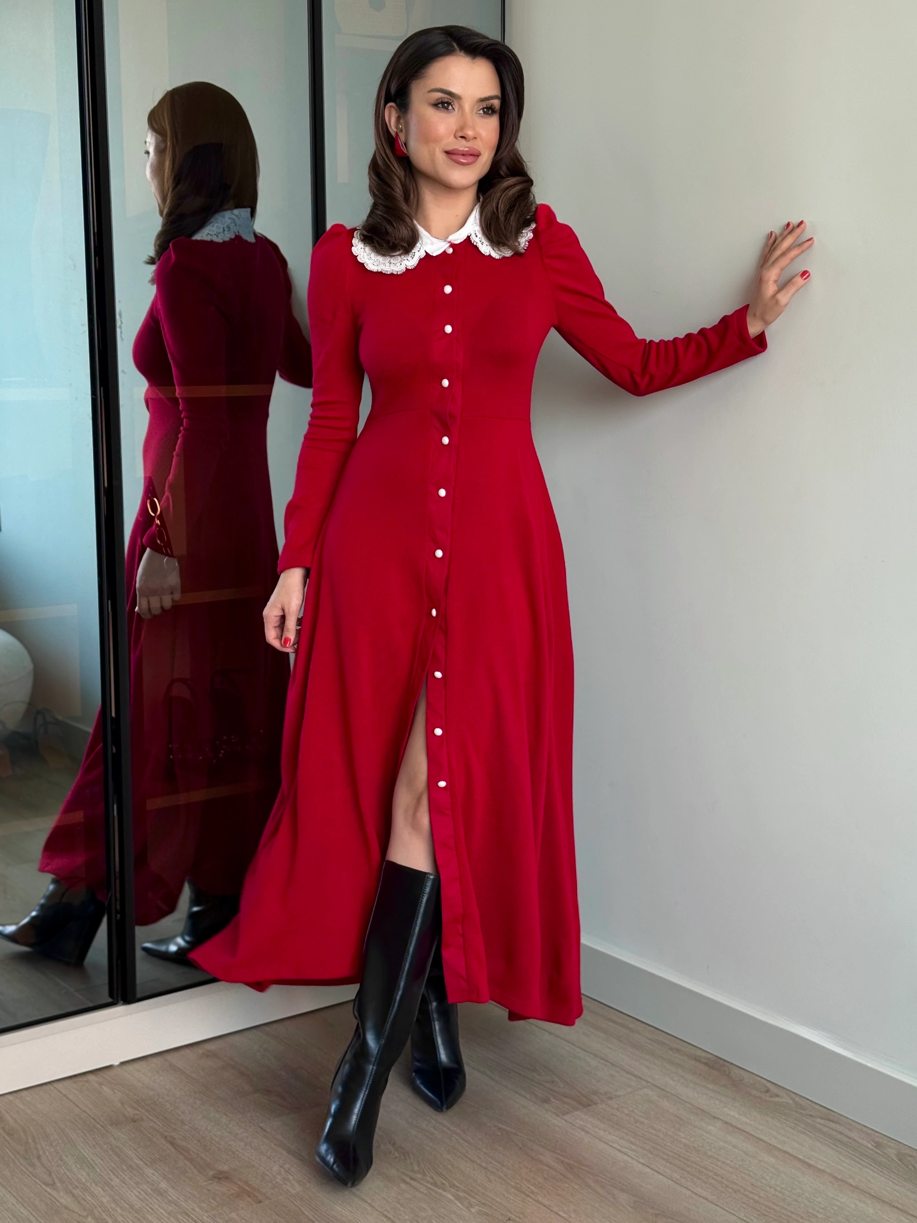 Boydan Düğmeli Dantel Yaka Elbise - Kırmızı