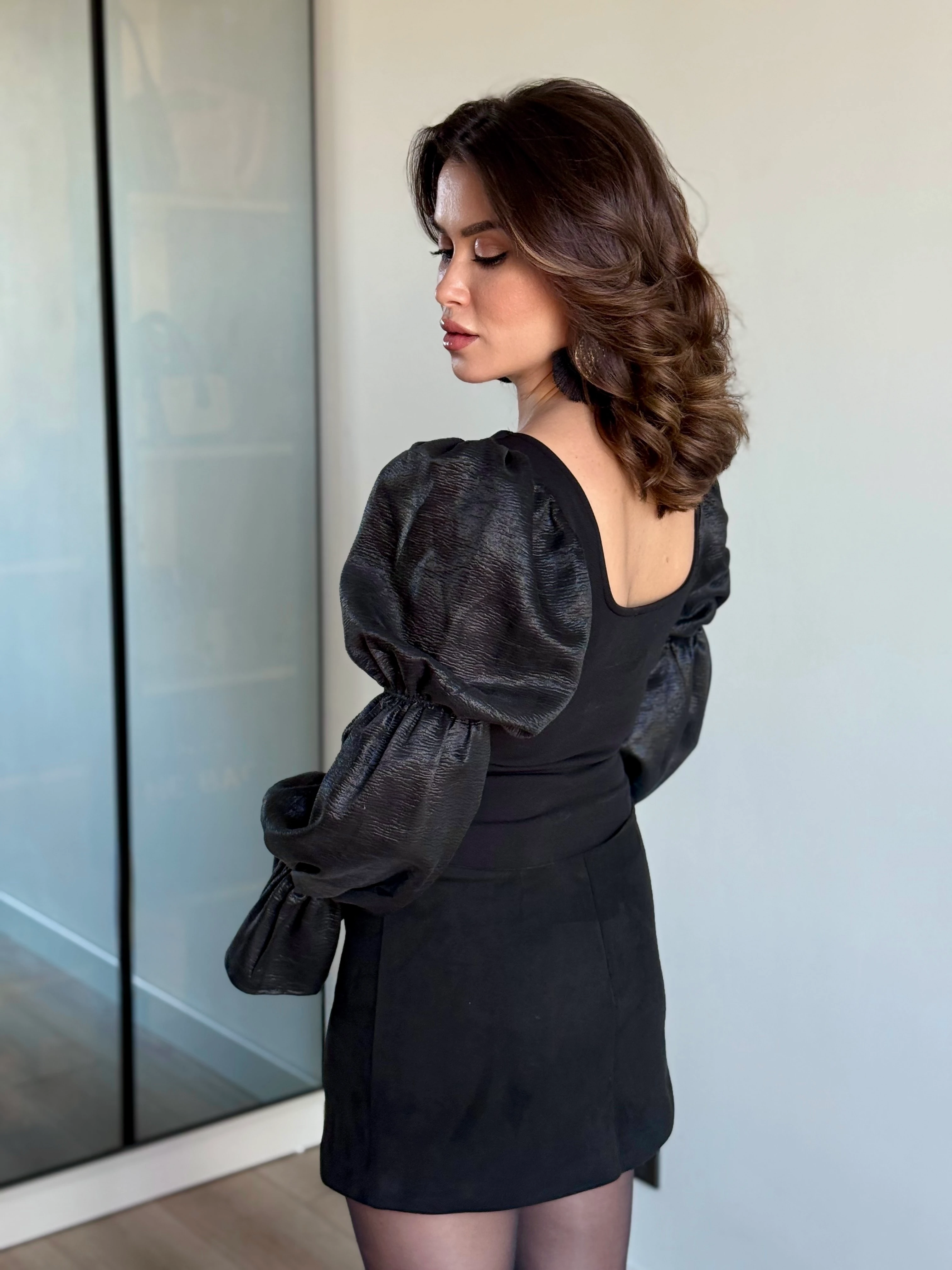 Düğmeli Elastik Bluz