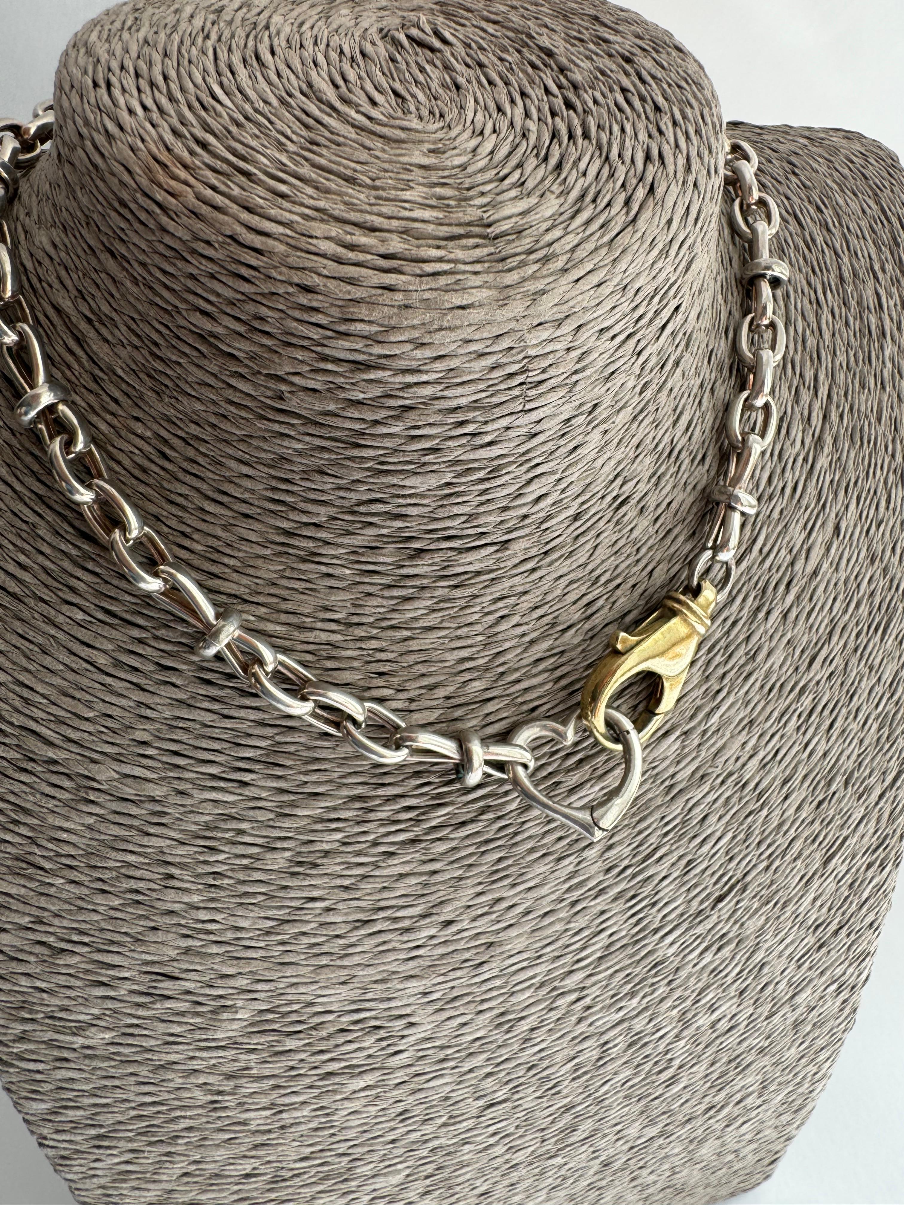 Double knotted charm Chain 