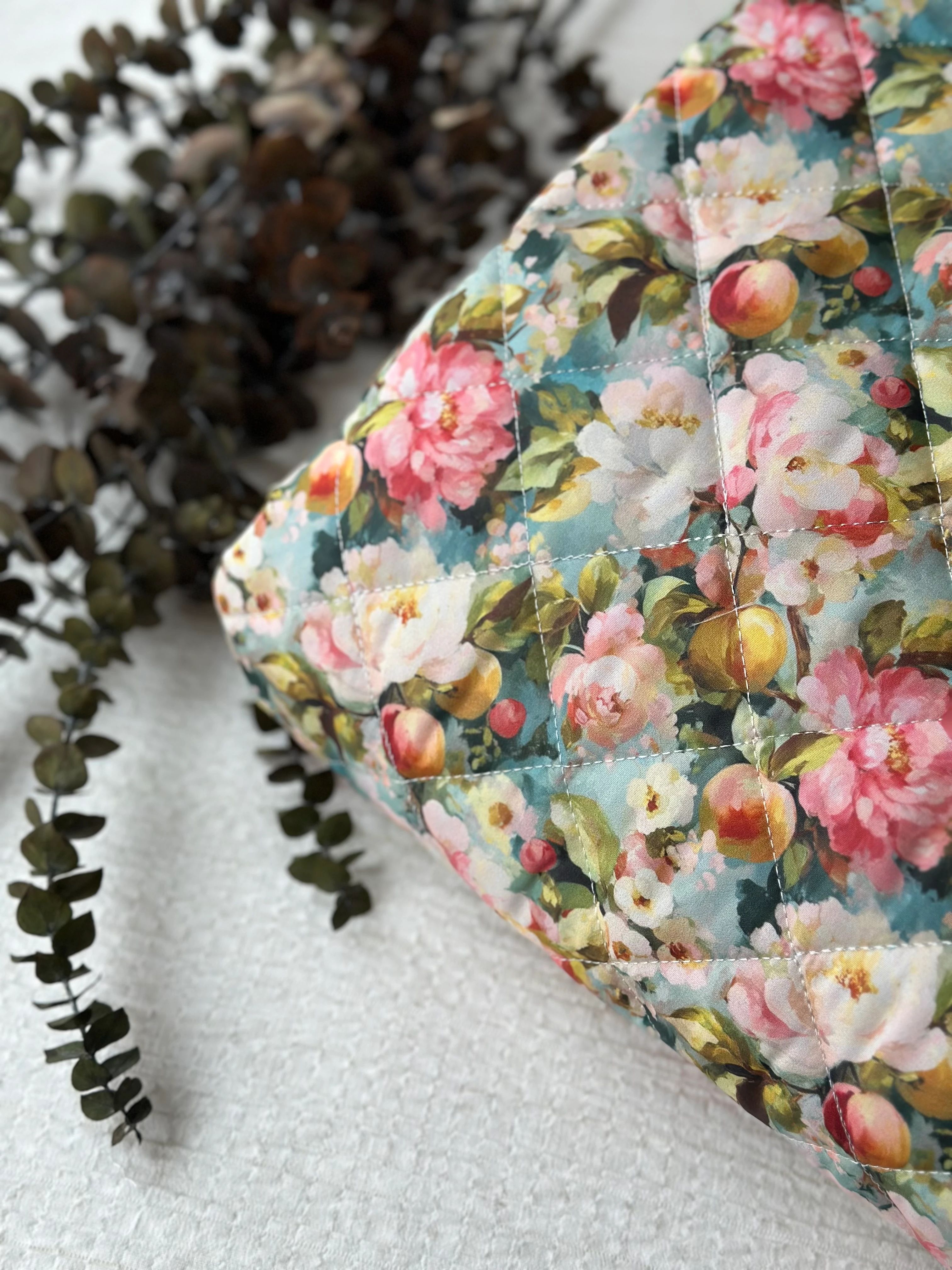 * Hemen teslim* şeftali çiçeği su geçirmez kapitone 255cm