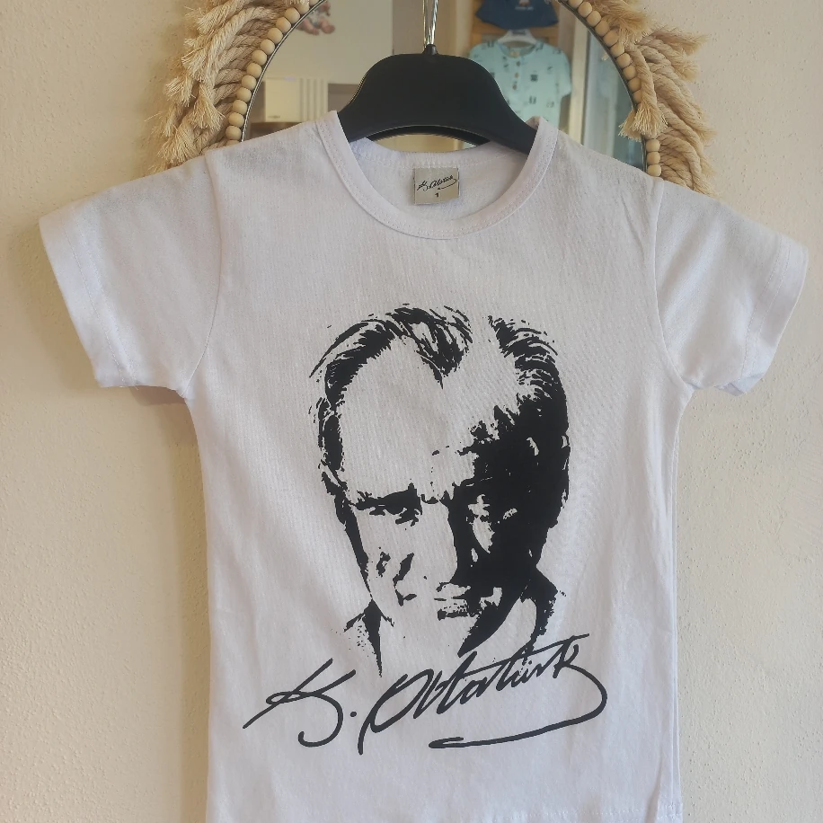 Atatürk Tişört