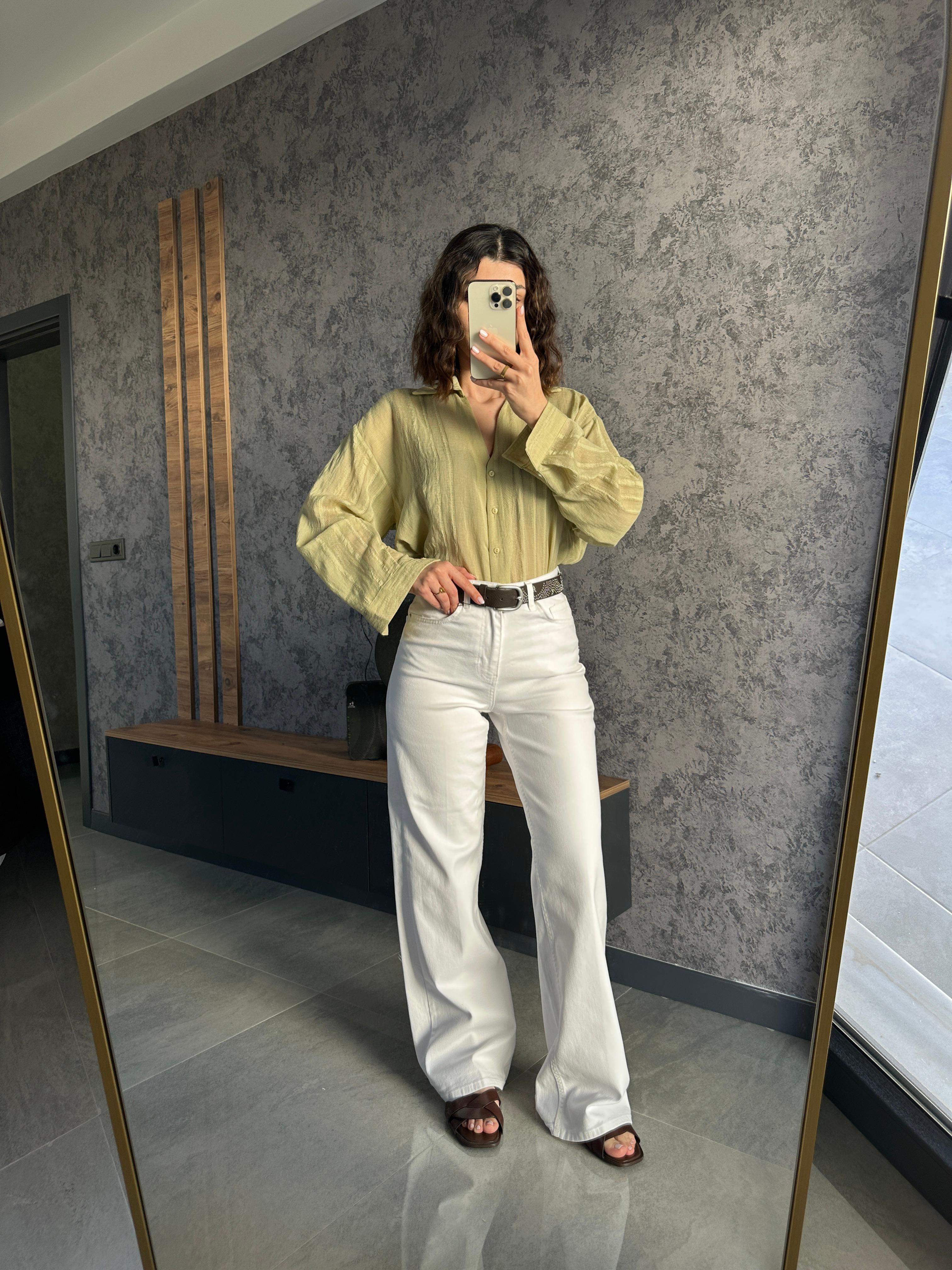 Özel Seri Straight Jean Beyaz 