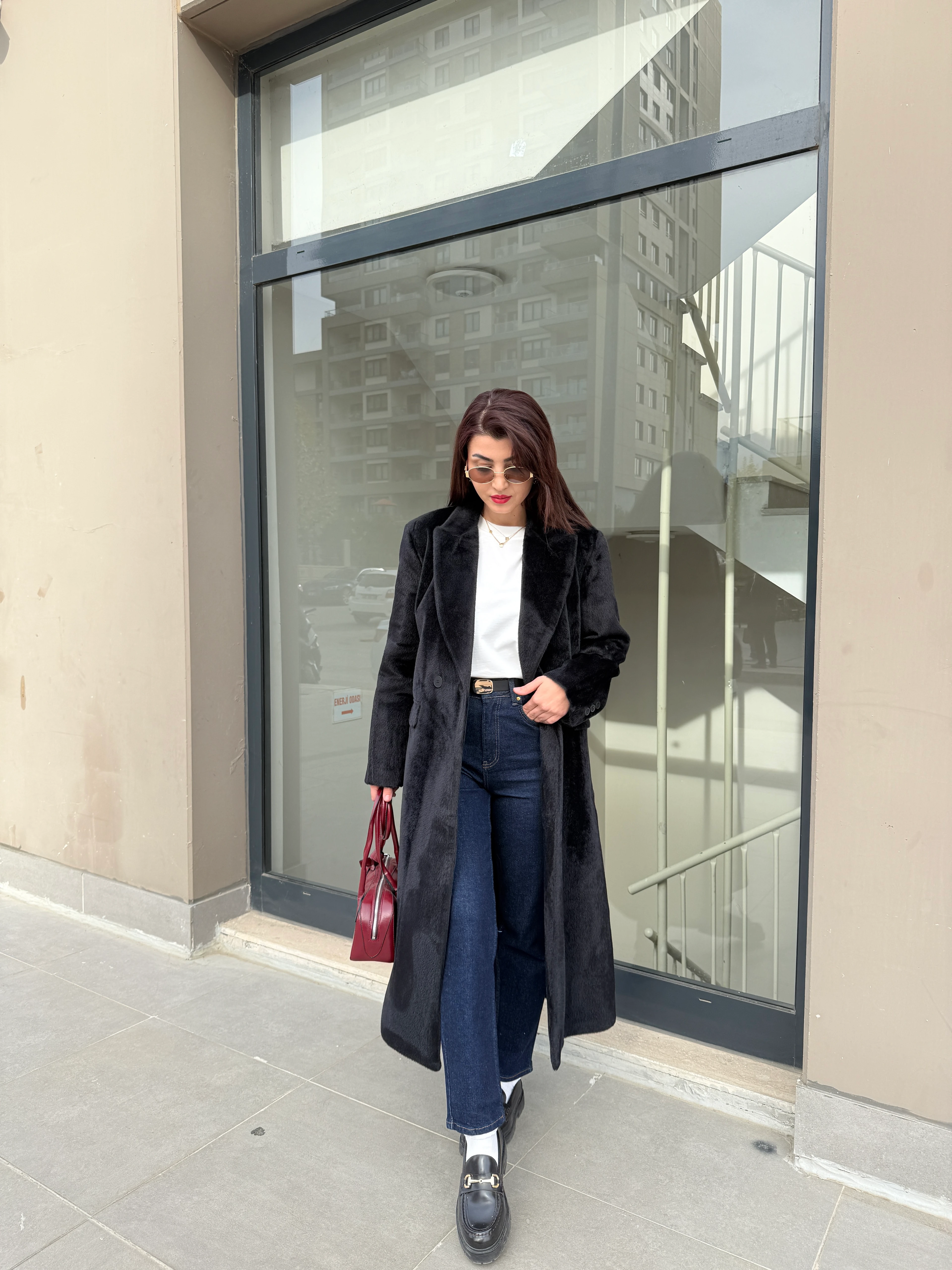 Özel Dokulu Benalla Kaban Siyah 