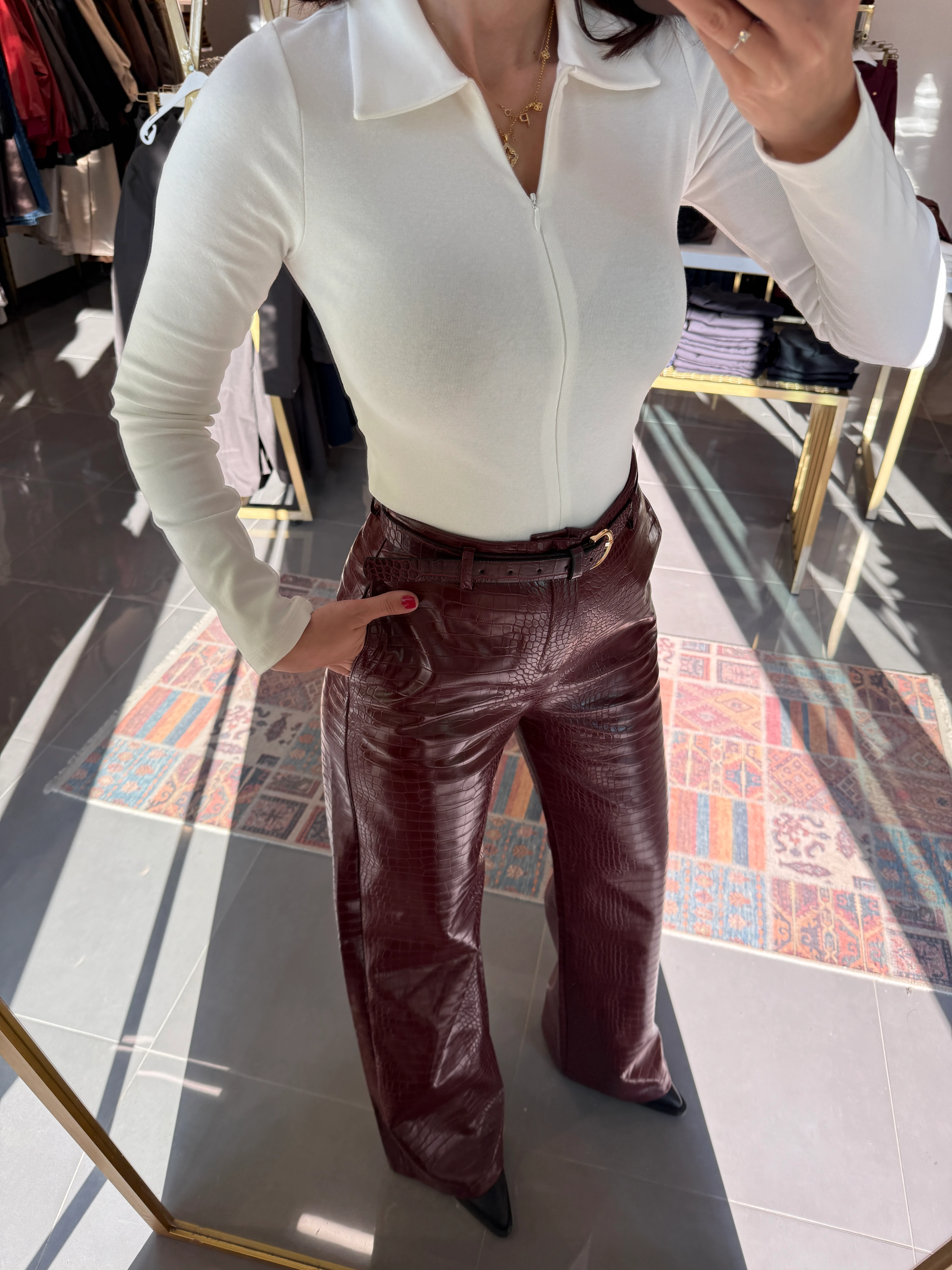 Fermuarlı Yakalı Bluz 